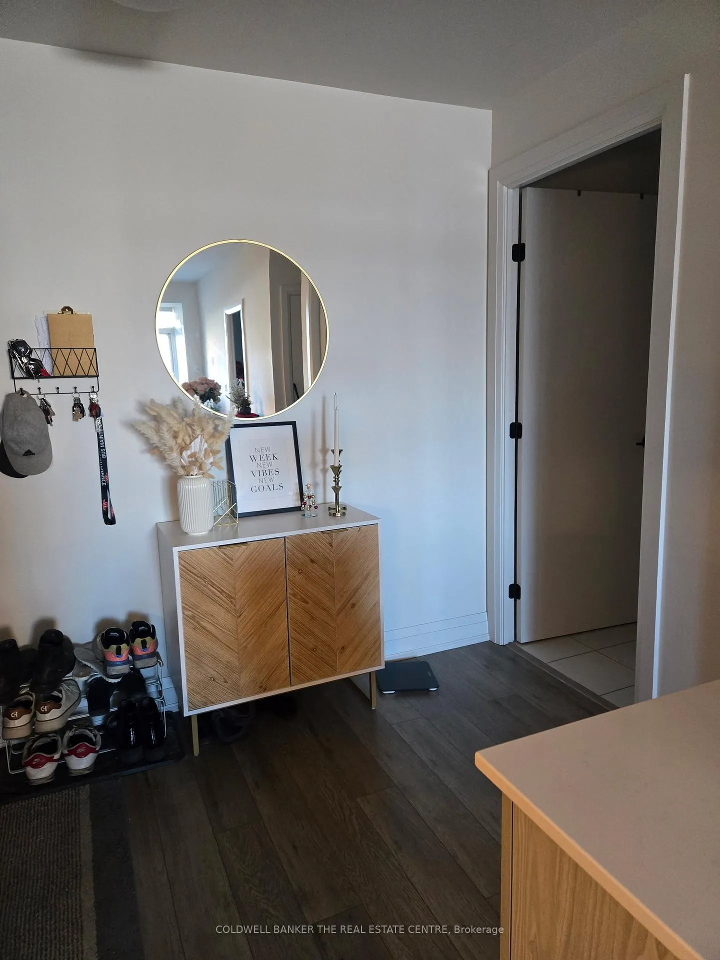 Photo 6 of Unit 302, 212 King William Street, Hamilton, Central — HOMEH
