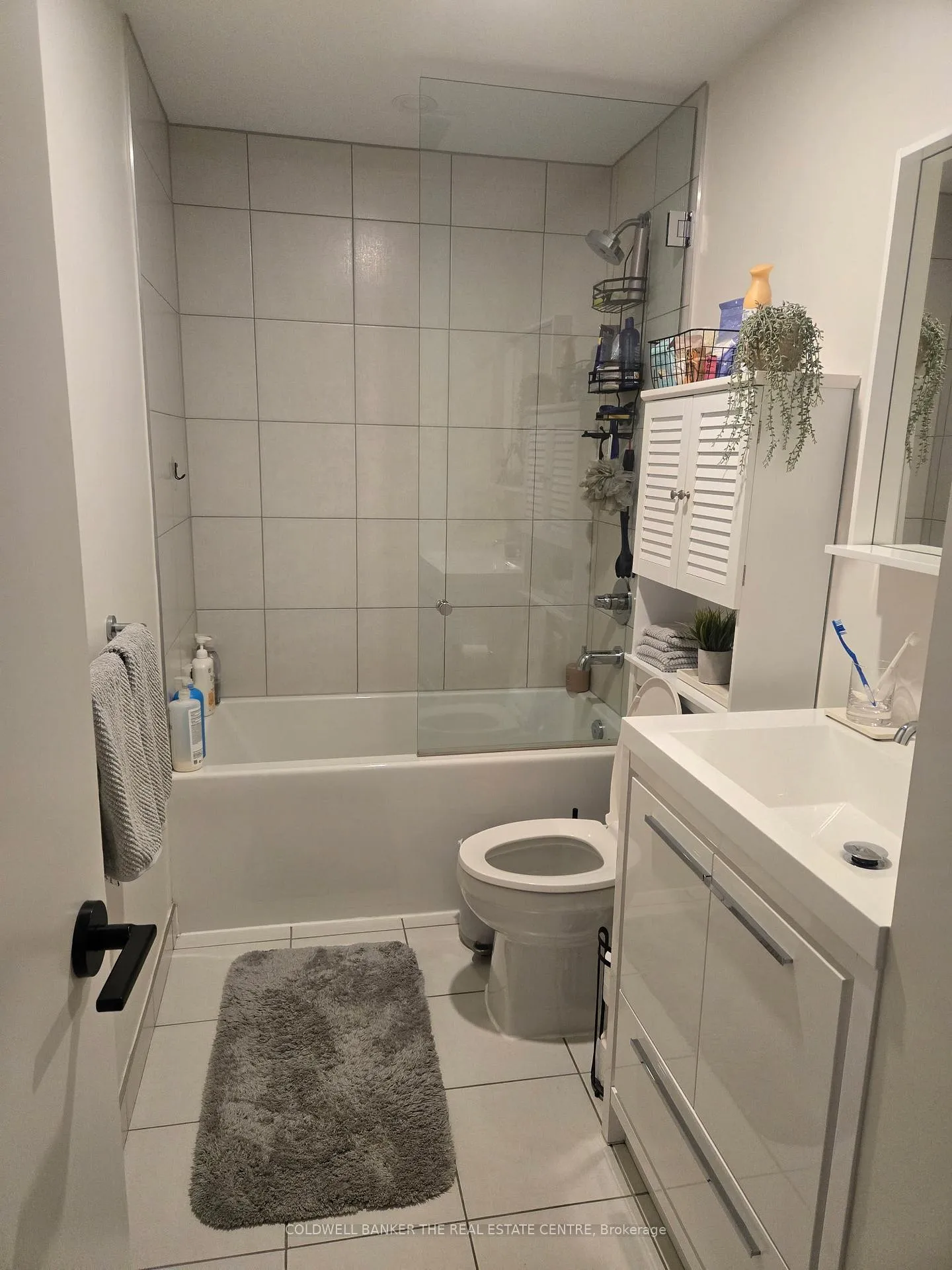 Photo 11 of Unit 302, 212 King William Street, Hamilton, Central — HOMEH