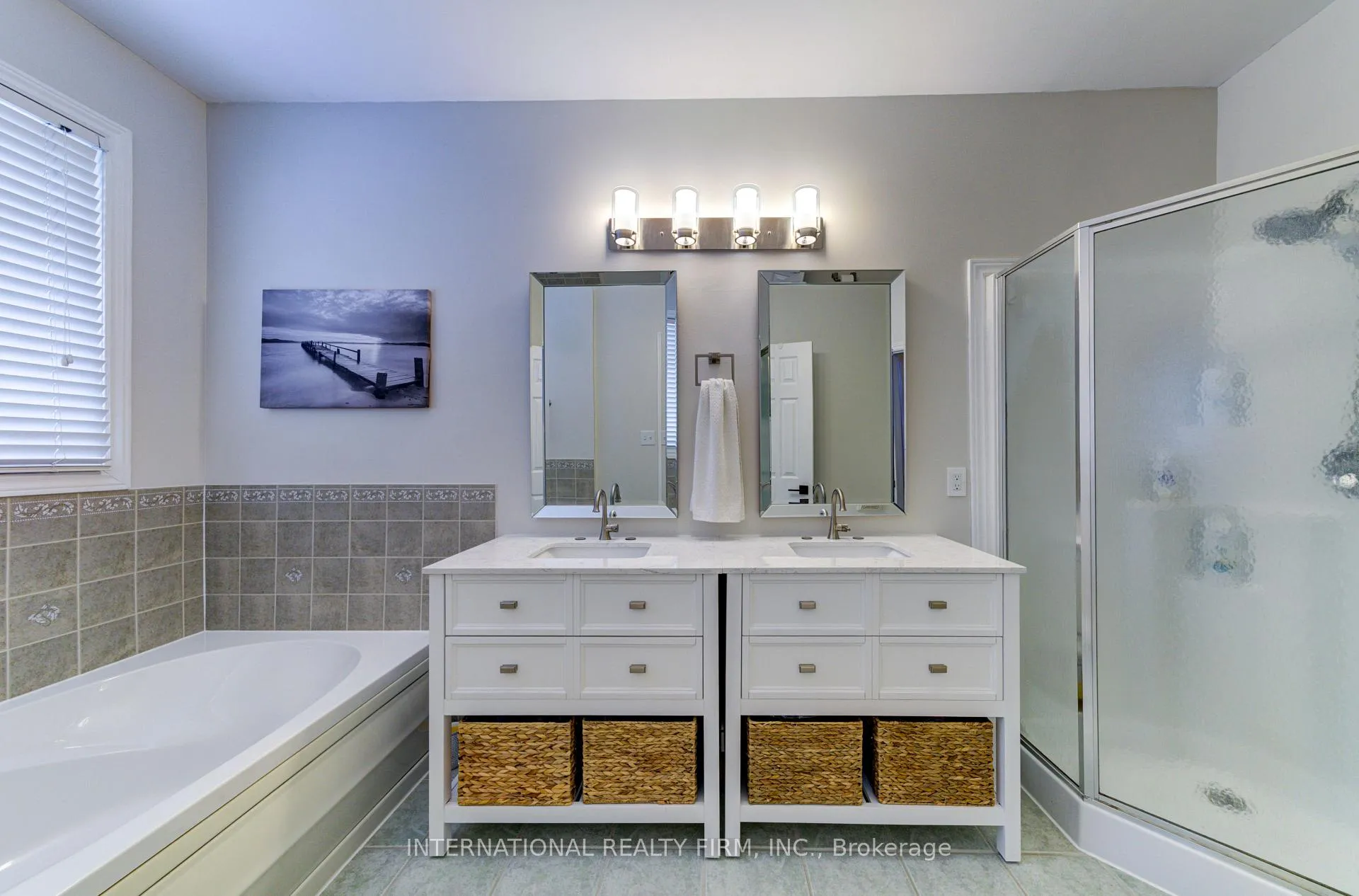 Photo 28 of 20 Prince William Way, Barrie, Innis-Shore — HOMEH