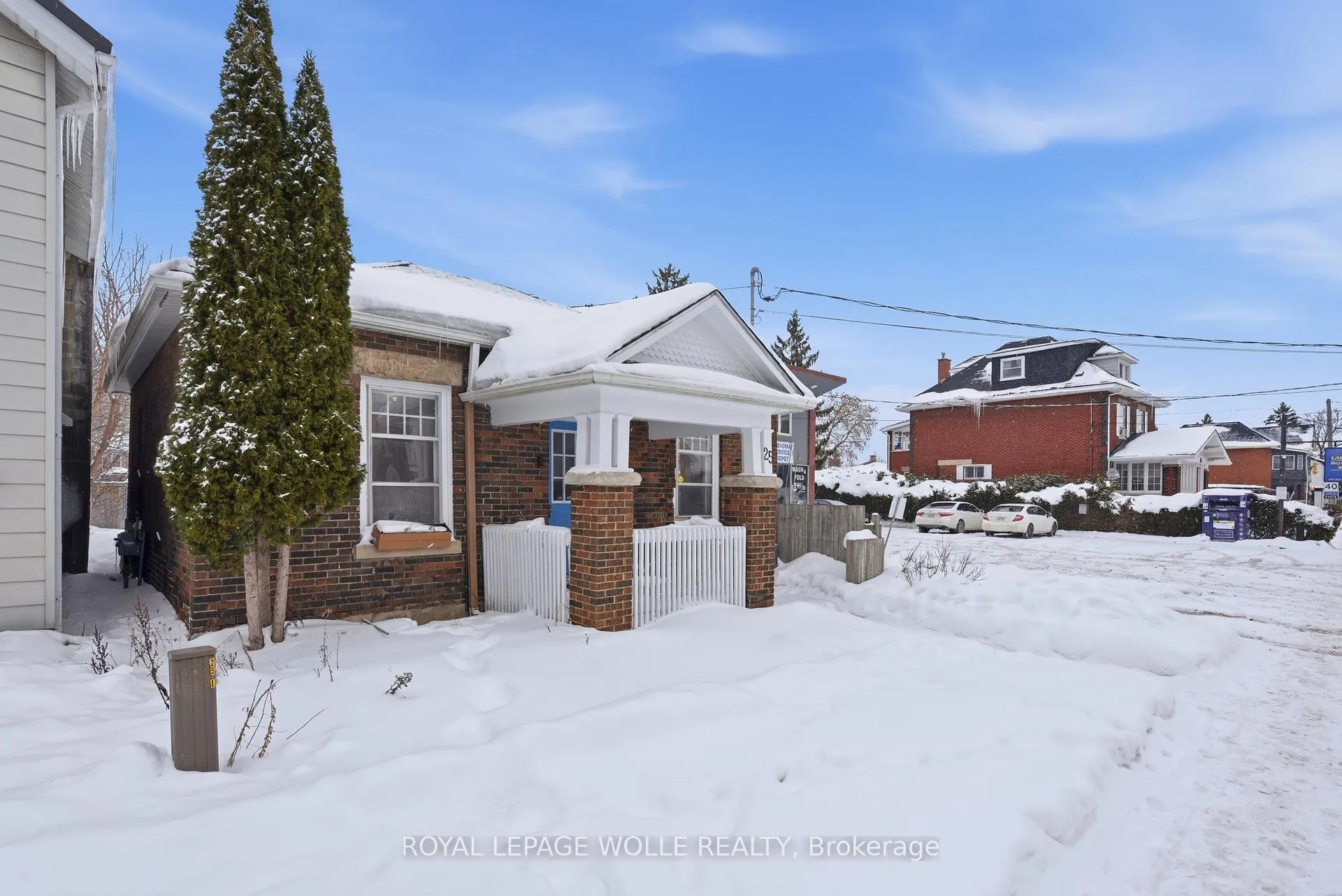 Photo 31 of 25 London Road W, Guelph, Exhibition Park — HOMEH