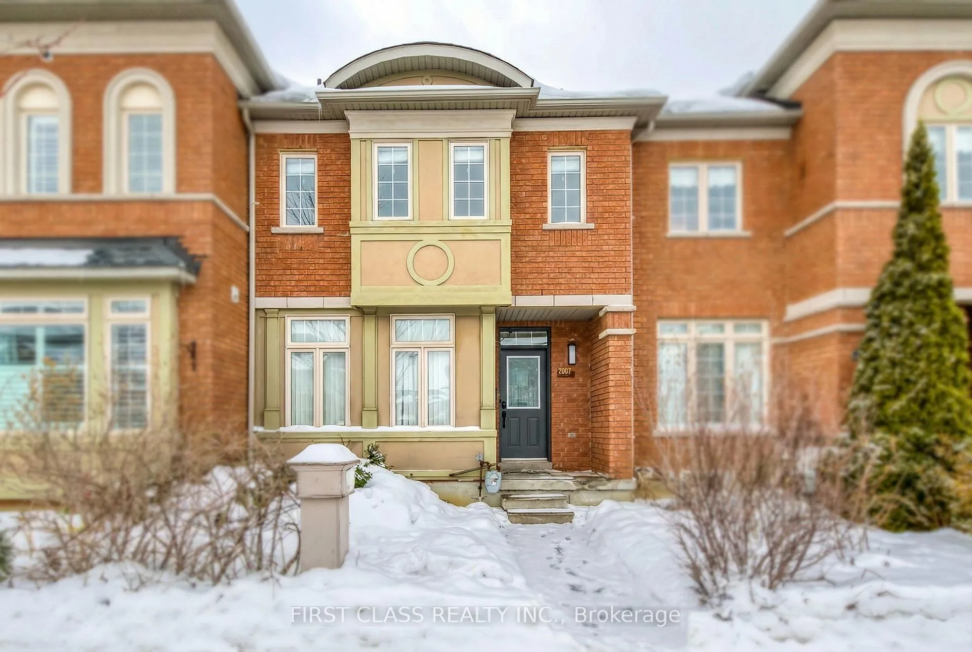Front of 2987 Bur Oak Avenue
