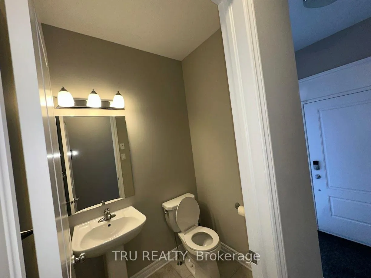 Photo 4 of 130 Eric Maloney Way, Ottawa, Blossom Park/Kemp Park/Findlay Creek — HOMEH