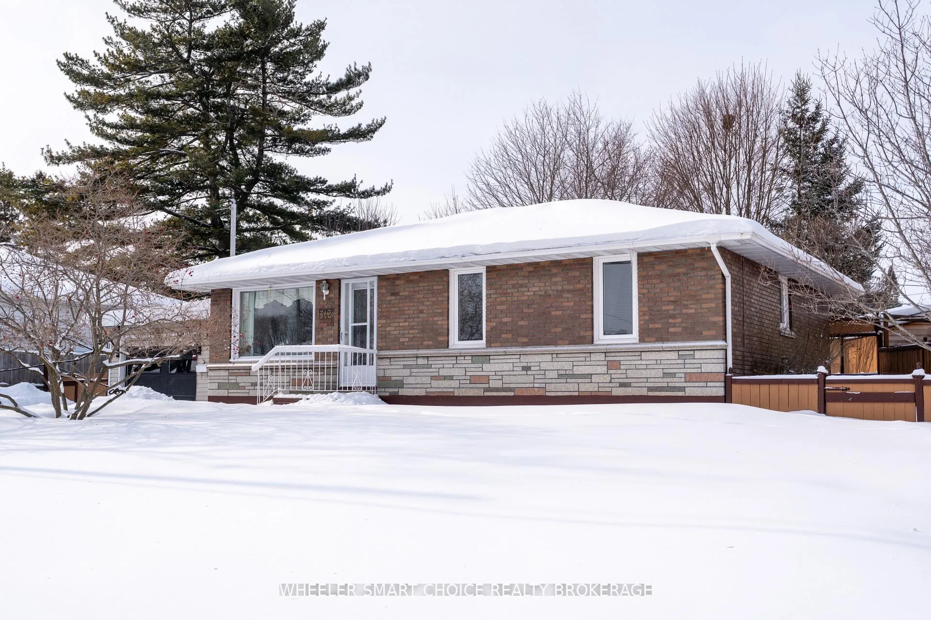 Photo 1 of 1342 Newark Avenue, Cornwall — HOMEH