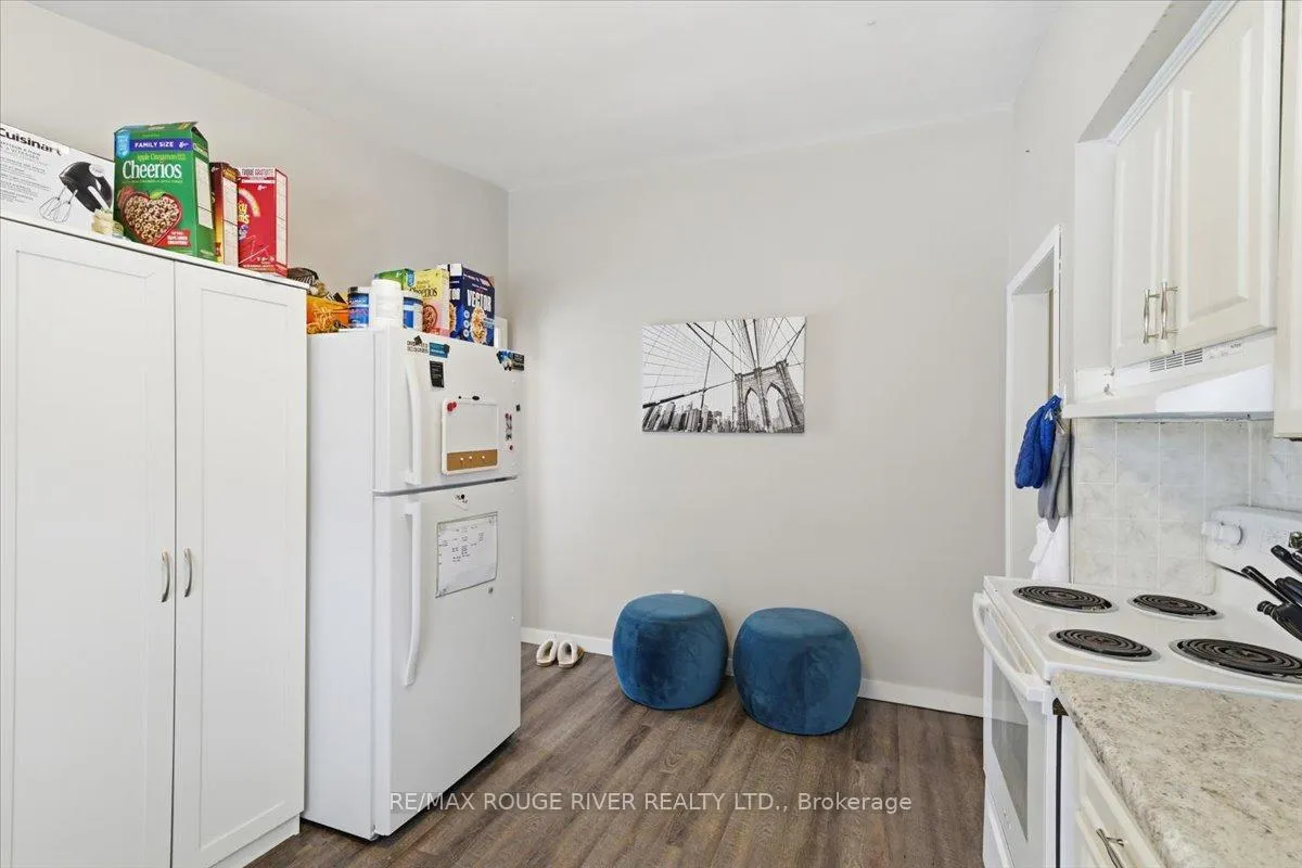 Photo 9 of 499 Raymond Street, Peterborough, Northcrest Ward 5 — HOMEH
