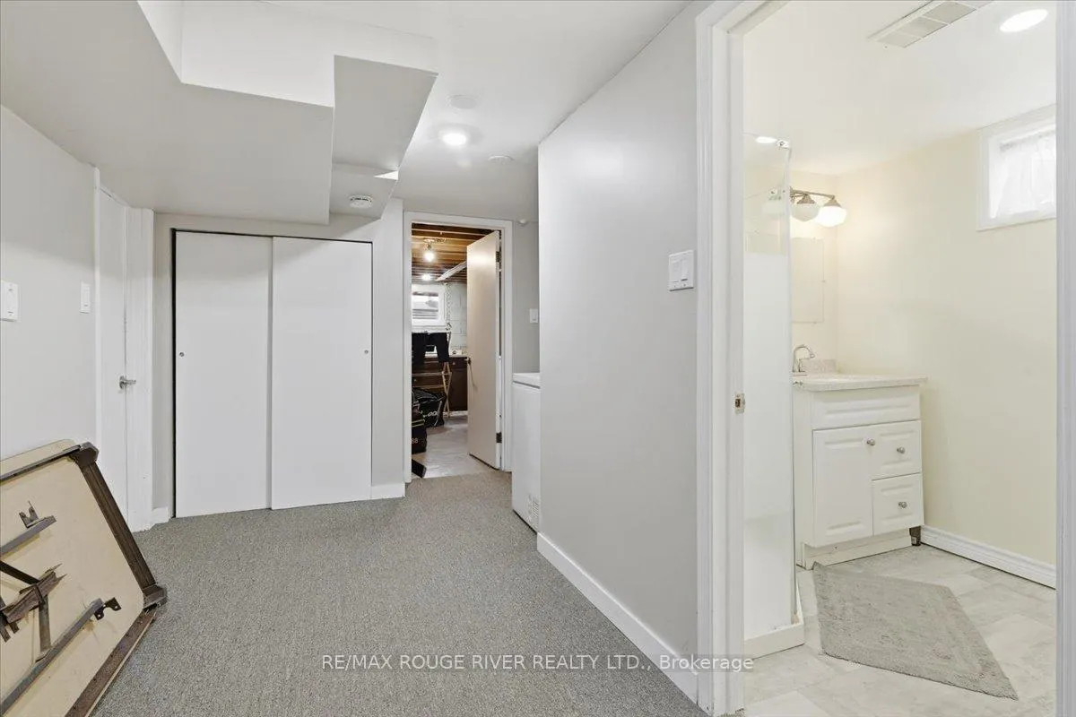 Photo 22 of 499 Raymond Street, Peterborough, Northcrest Ward 5 — HOMEH