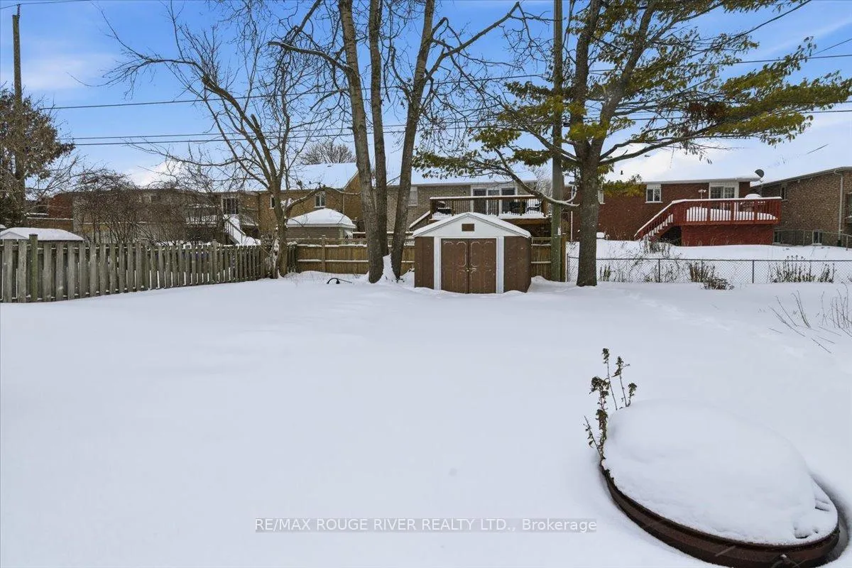 Photo 26 of 499 Raymond Street, Peterborough, Northcrest Ward 5 — HOMEH