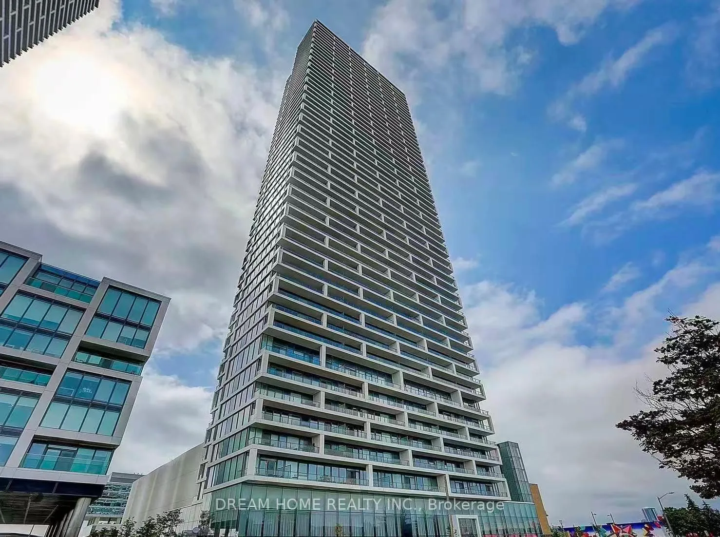 Photo 1 of Unit 2805, 898 Portage Parkway, Vaughan, Vaughan Corporate Centre — HOMEH