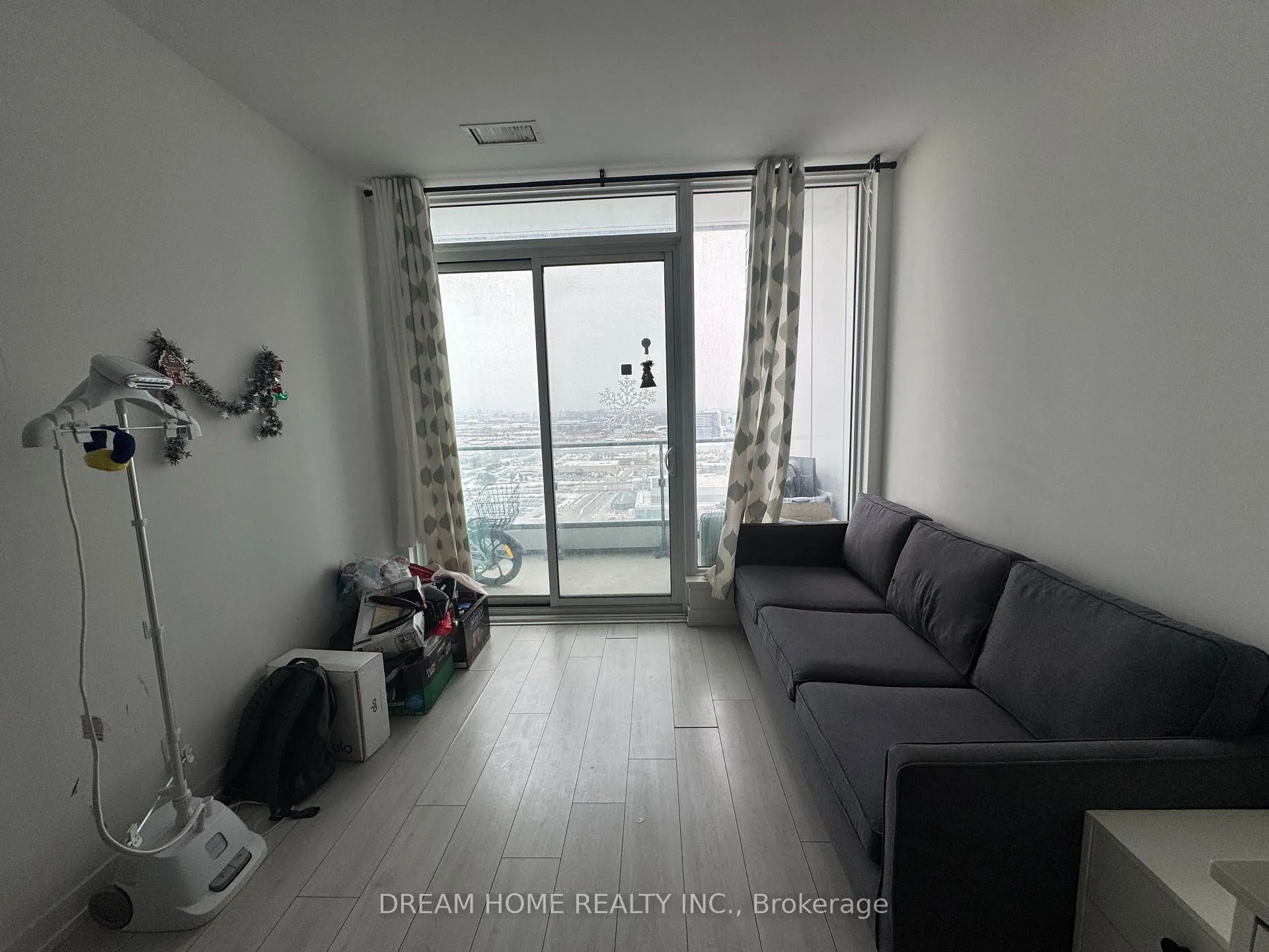 Photo 12 of Unit 2805, 898 Portage Parkway, Vaughan, Vaughan Corporate Centre — HOMEH