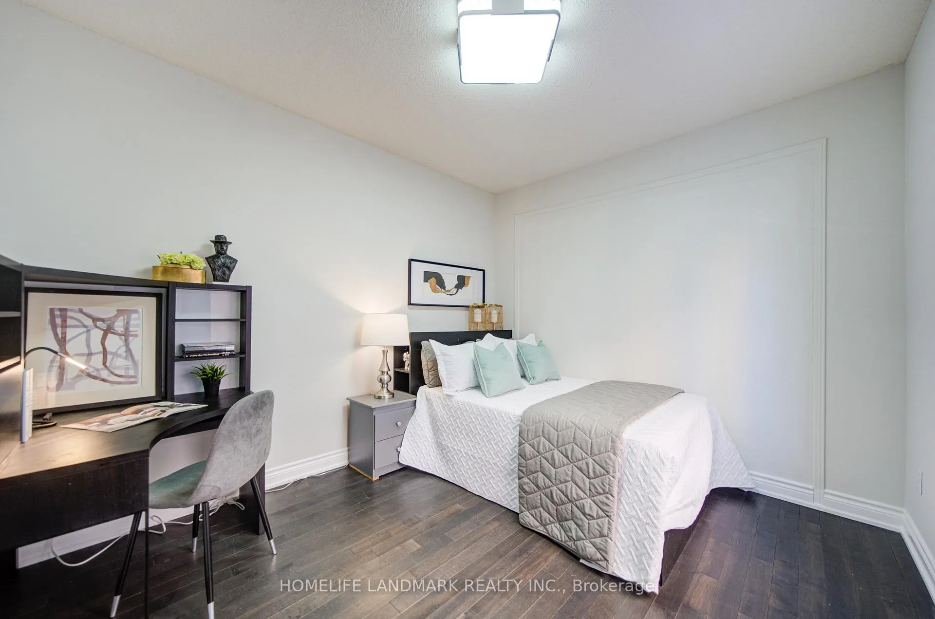Photo 13 of 7 Walden Street, Markham, Middlefield — HOMEH