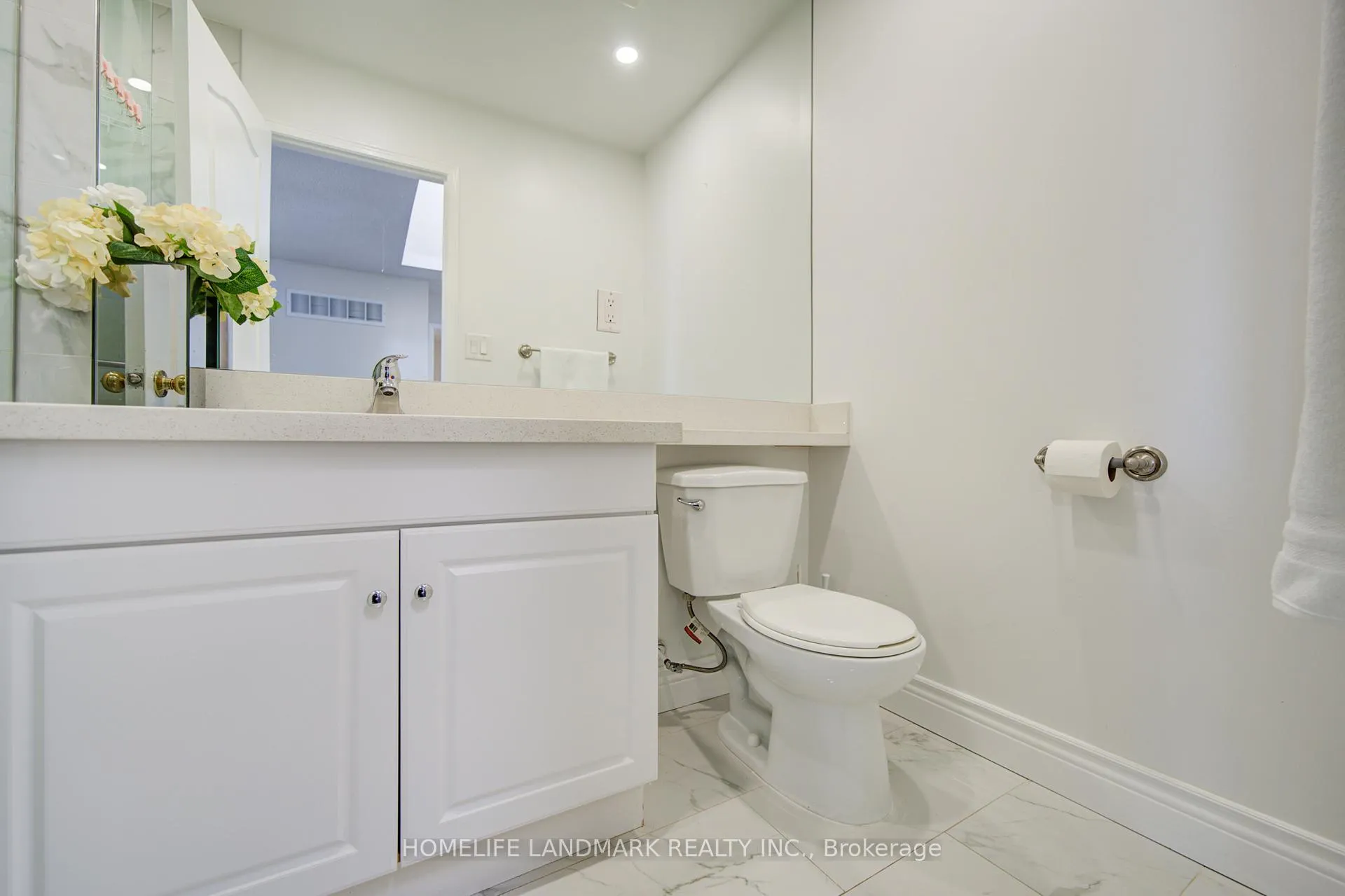 Photo 30 of 7 Walden Street, Markham, Middlefield — HOMEH