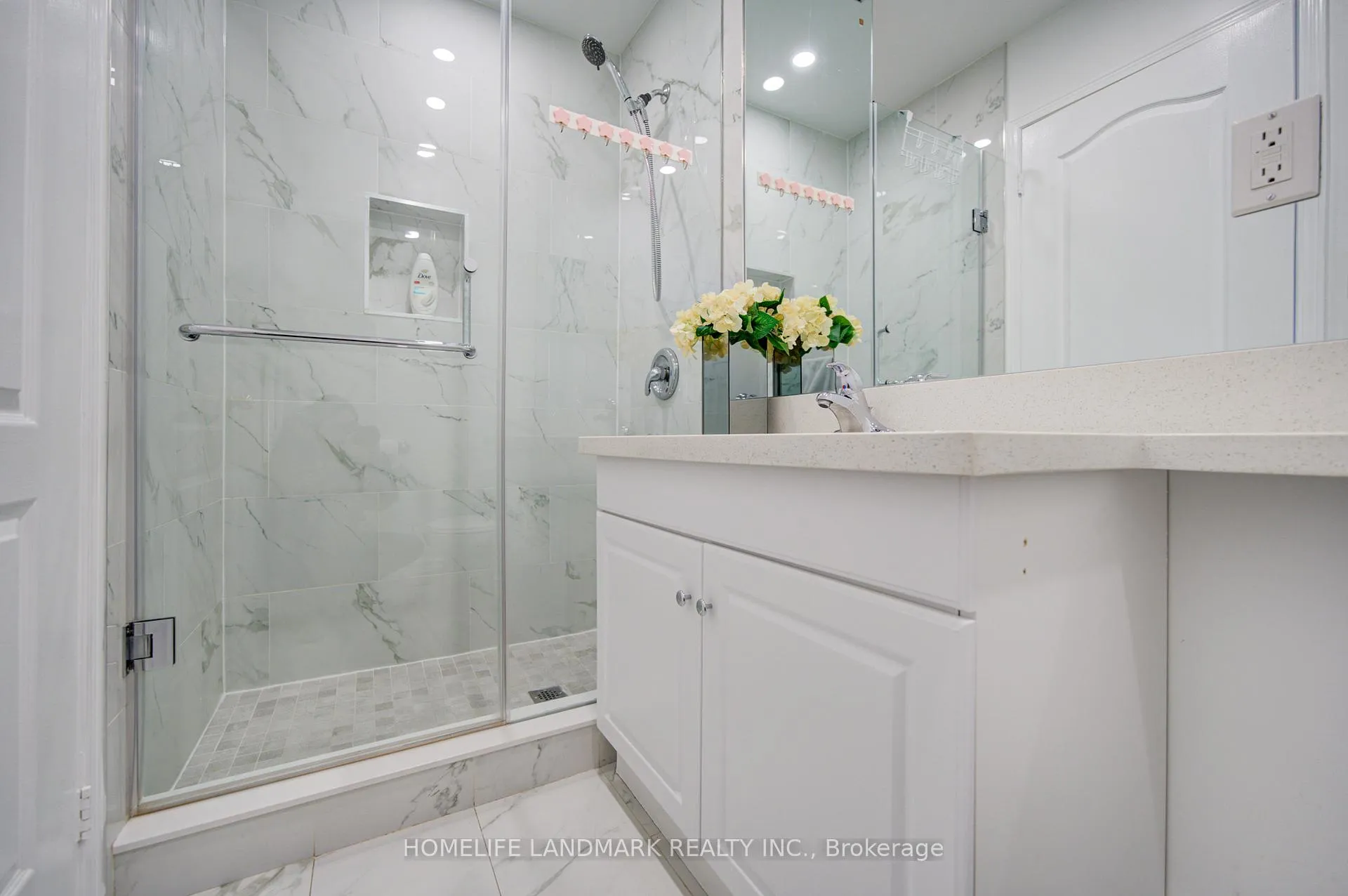 Photo 31 of 7 Walden Street, Markham, Middlefield — HOMEH