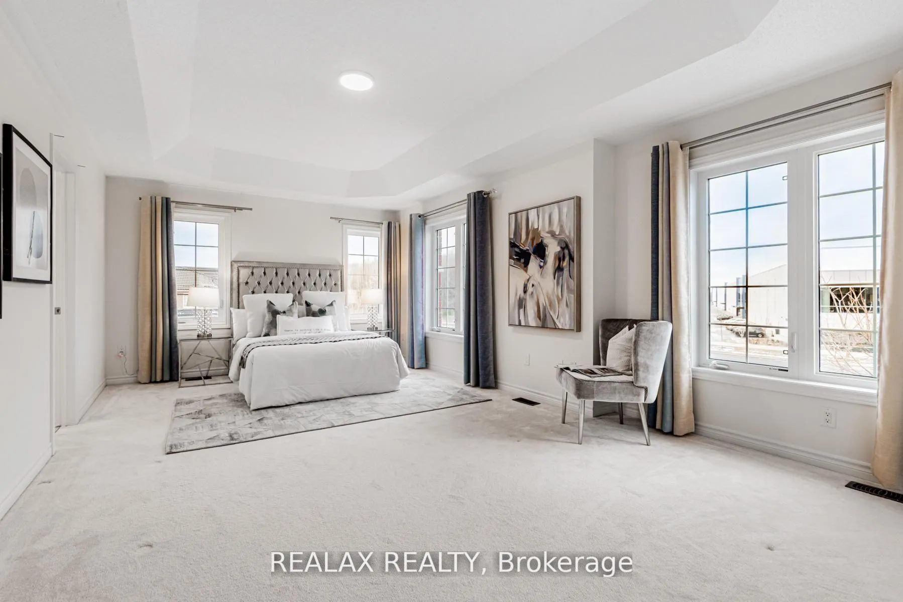 Photo 15 of 143 Livante Court, Markham, Victoria Square — HOMEH