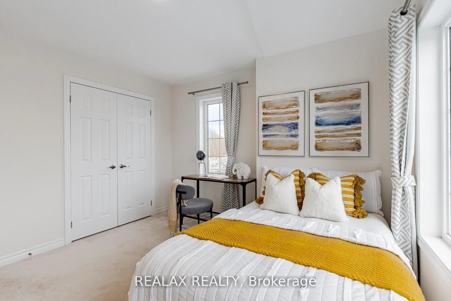 Photo 18 of 143 Livante Court, Markham, Victoria Square — HOMEH