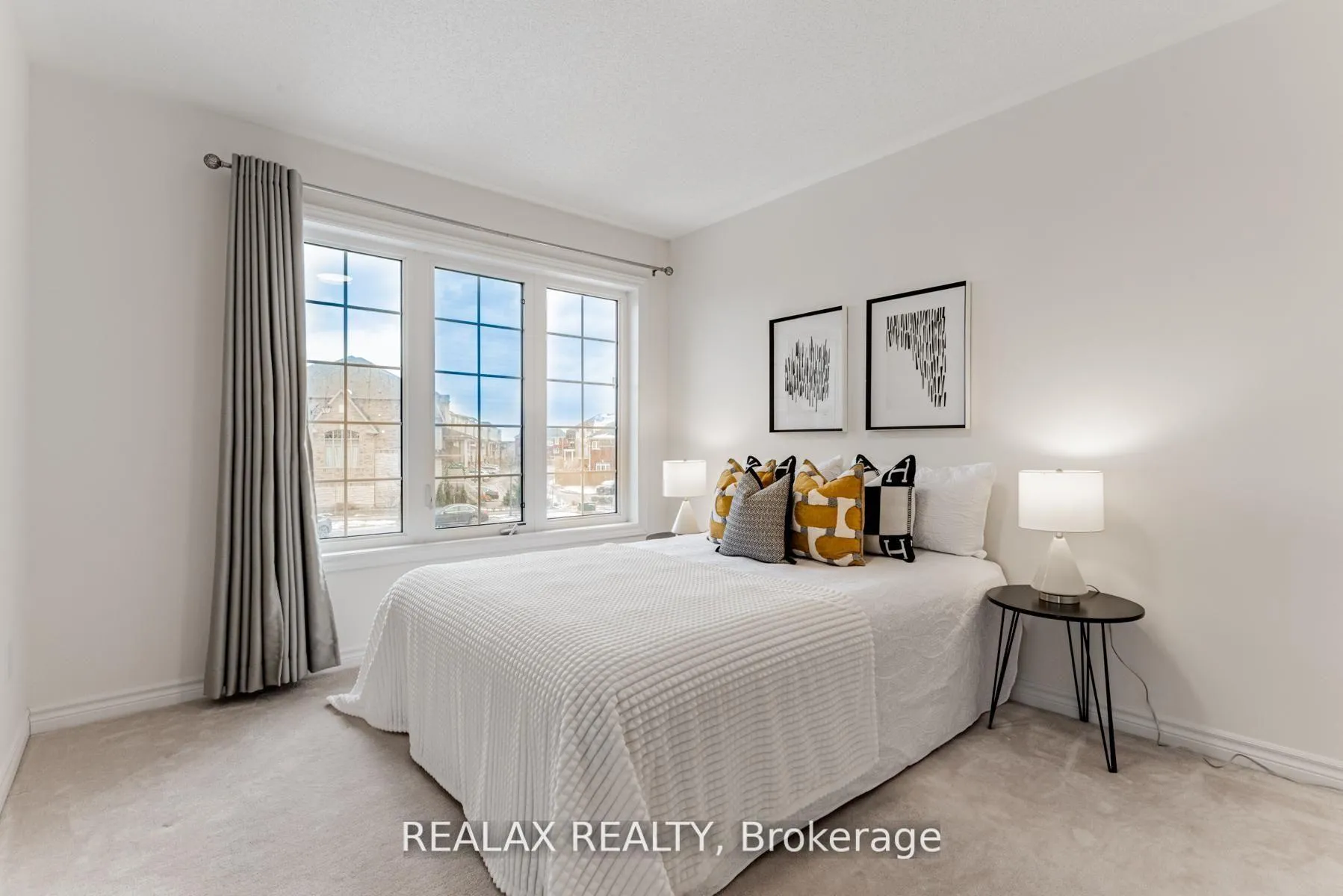 Photo 19 of 143 Livante Court, Markham, Victoria Square — HOMEH