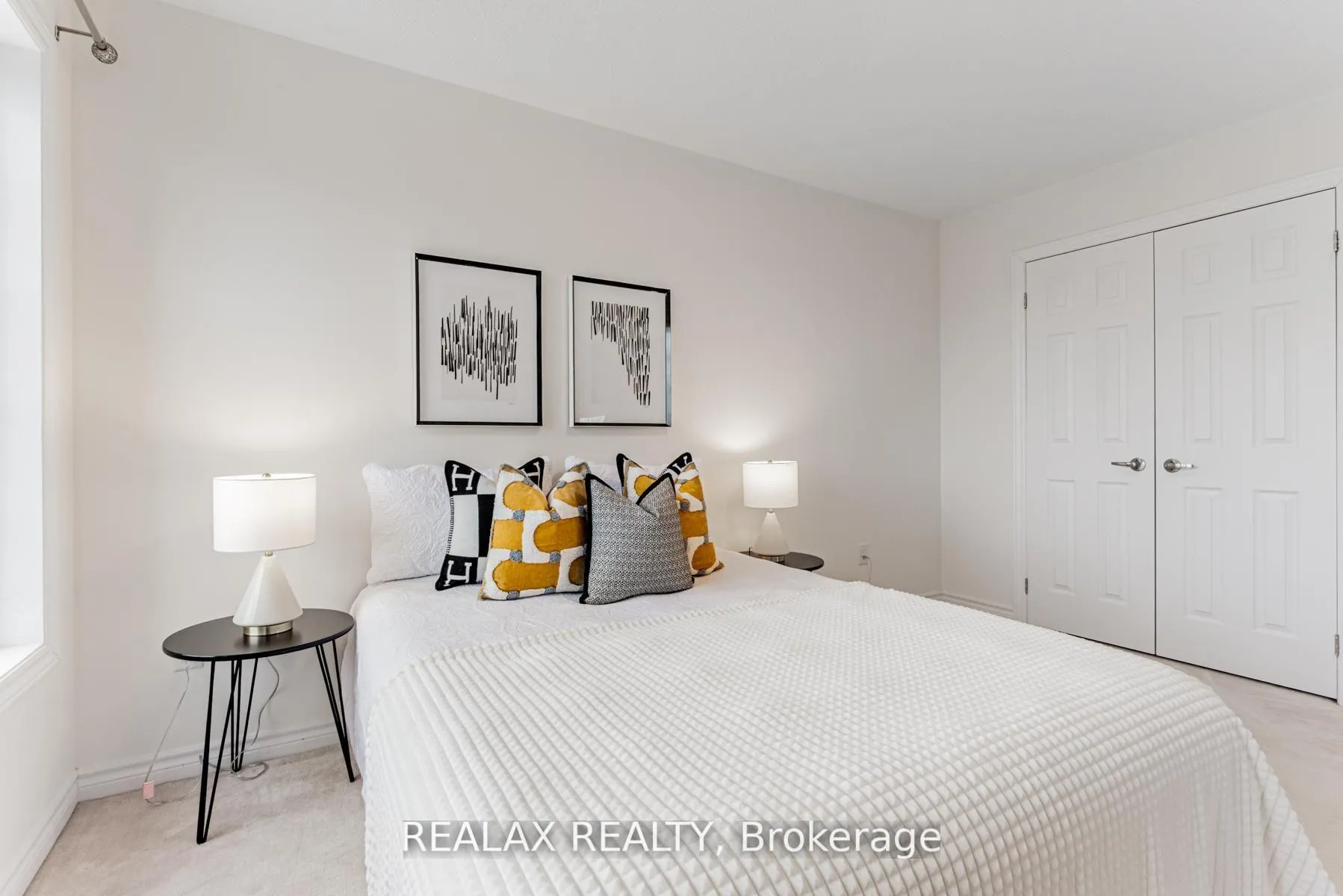 Photo 20 of 143 Livante Court, Markham, Victoria Square — HOMEH