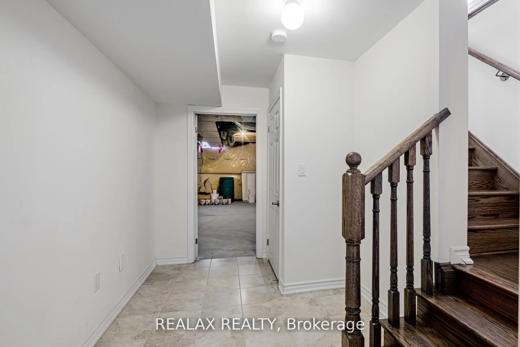 Photo 25 of 143 Livante Court, Markham, Victoria Square — HOMEH
