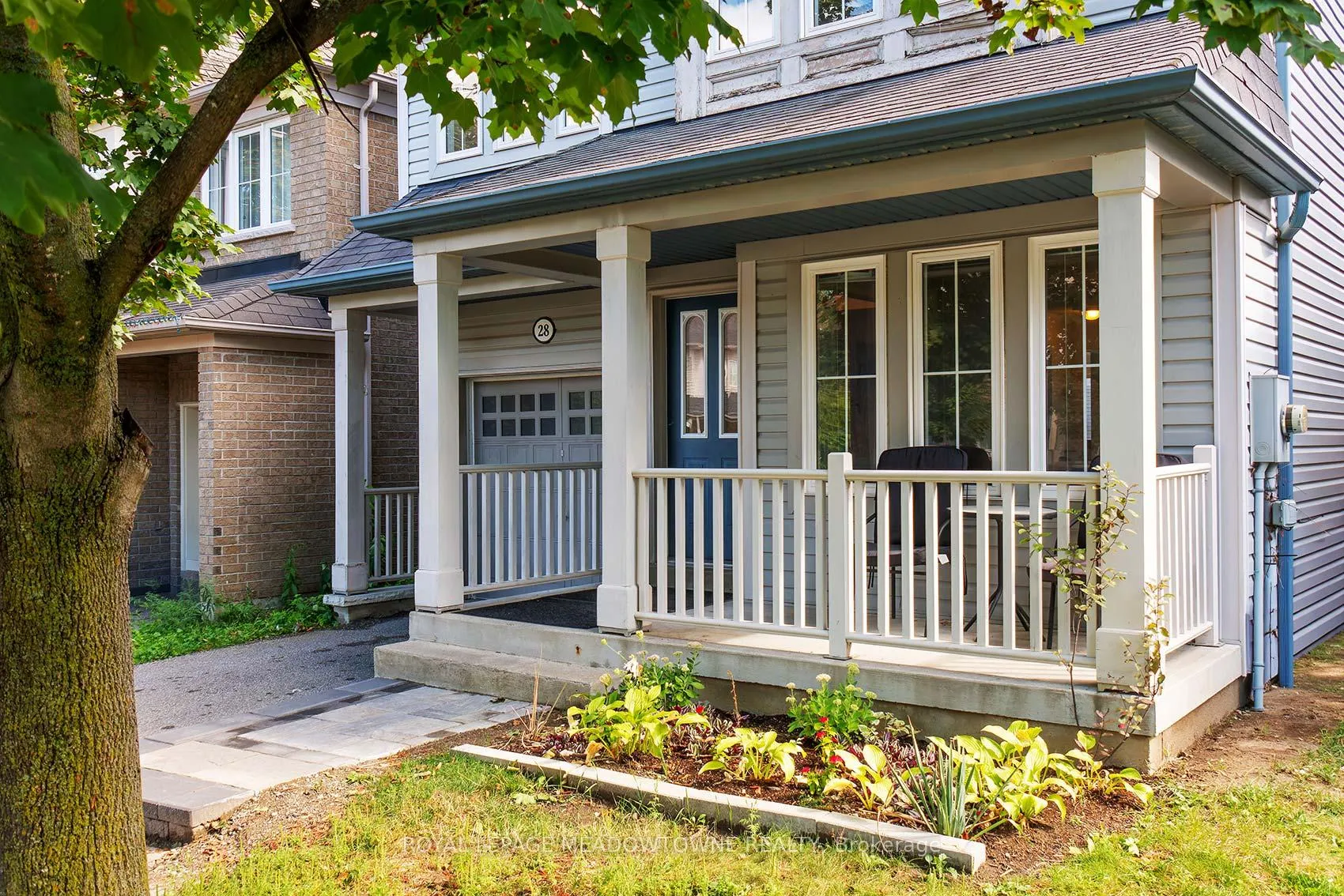Photo 2 of 28 Norland Circle, Oshawa, Windfields — HOMEH
