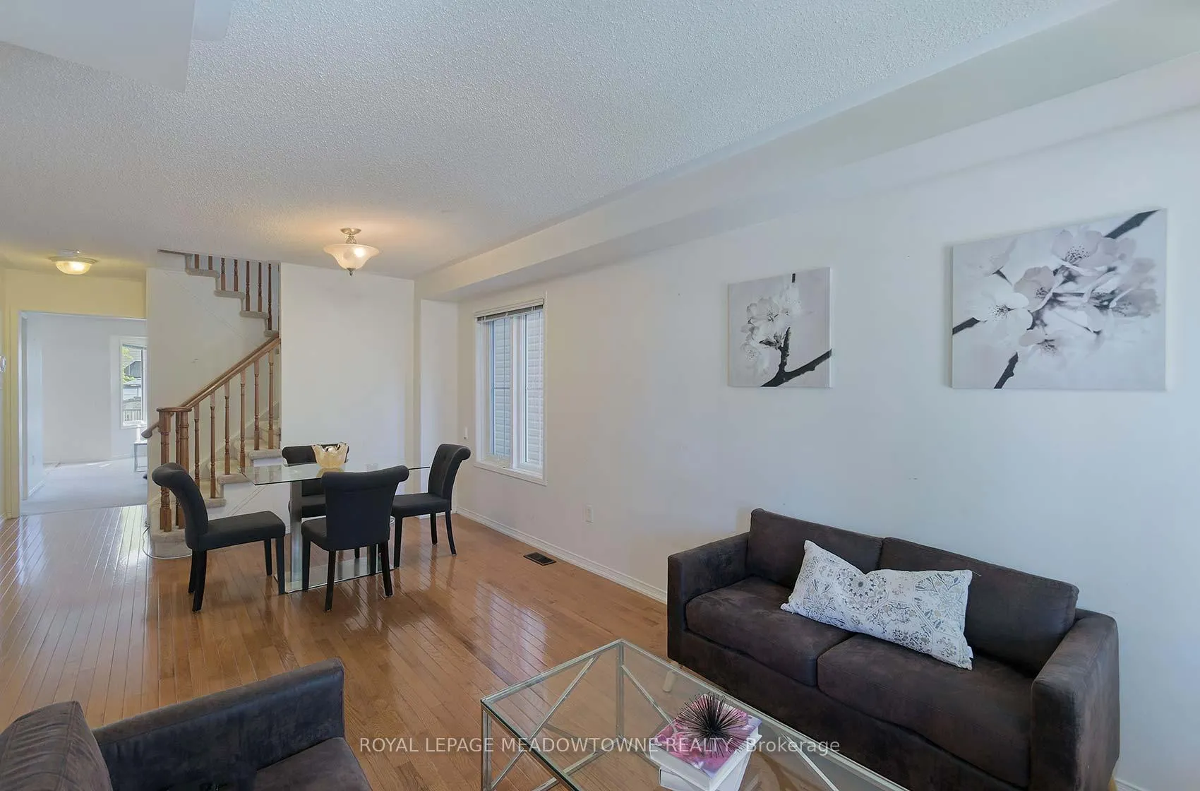 Photo 17 of 28 Norland Circle, Oshawa, Windfields — HOMEH