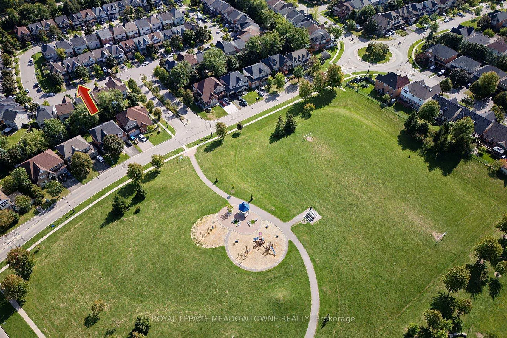 Photo 43 of 28 Norland Circle, Oshawa, Windfields — HOMEH