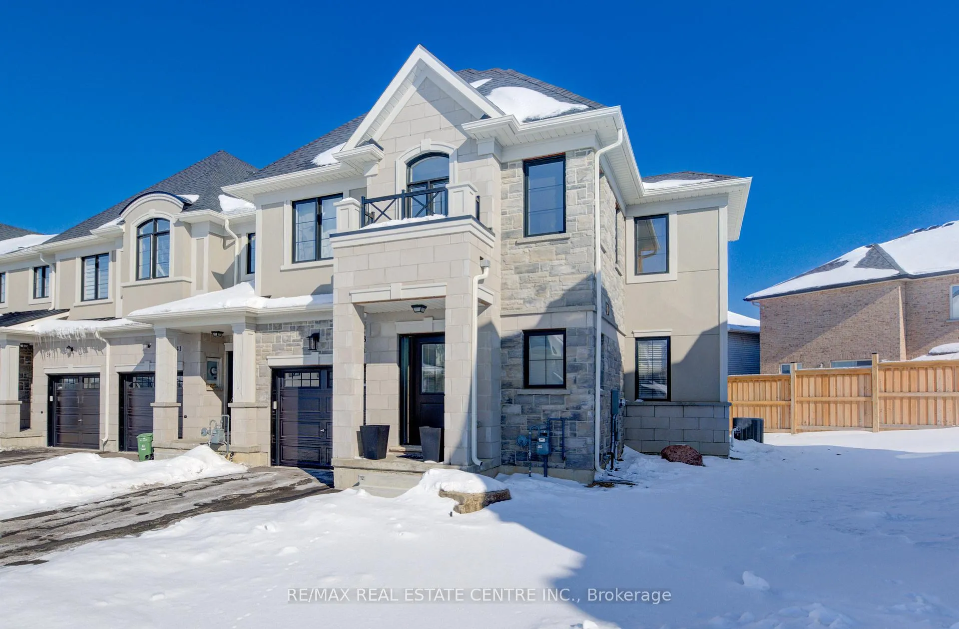 Photo 1 of 43 Genoa Drive, Hamilton, Ryckmans — HOMEH