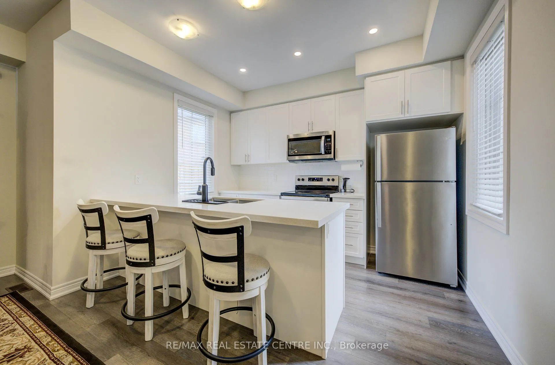 Photo 16 of 43 Genoa Drive, Hamilton, Ryckmans — HOMEH