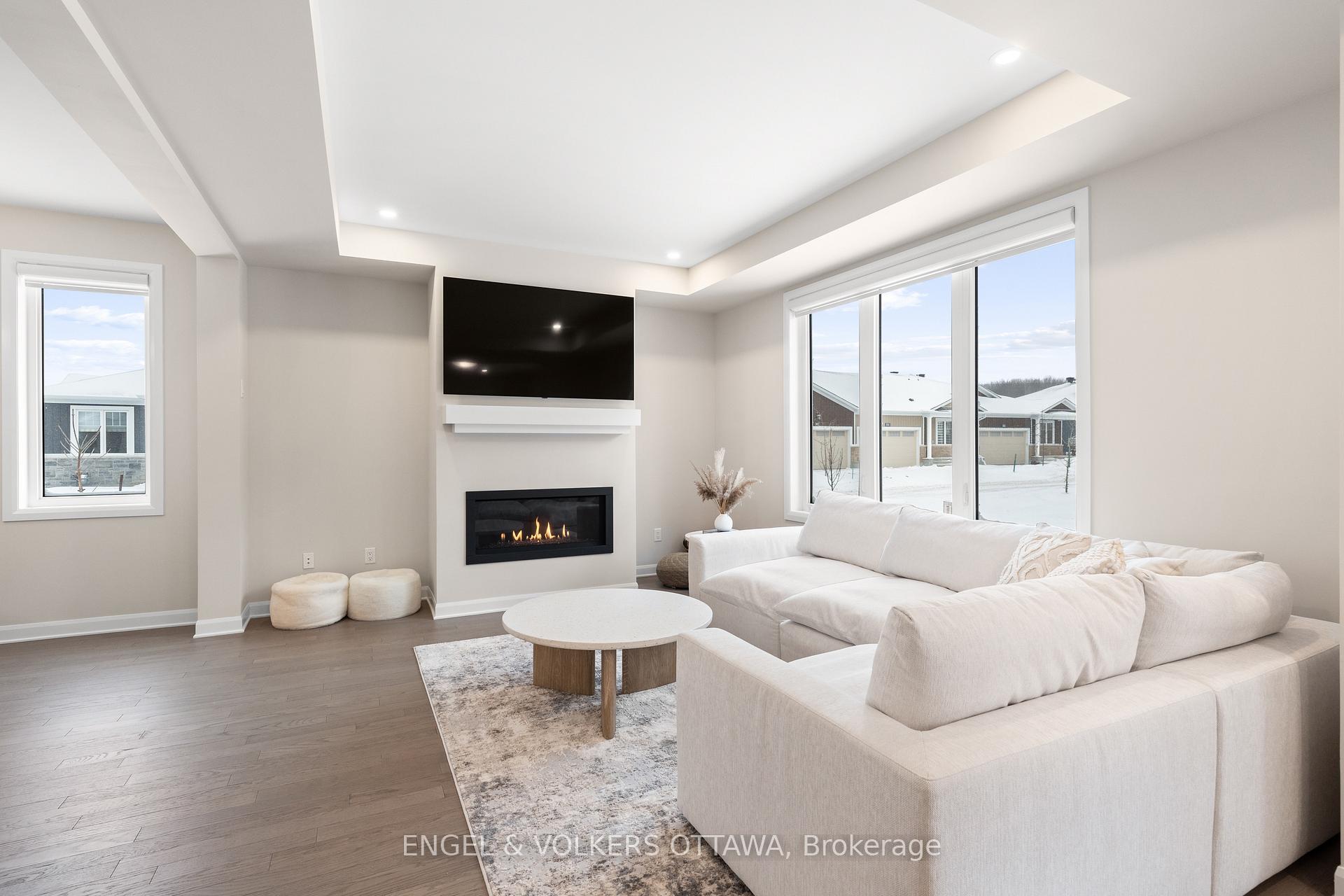 Photo 7 of 2053 Wanderer Avenue, Ottawa, Mahogany Community — HOMEH