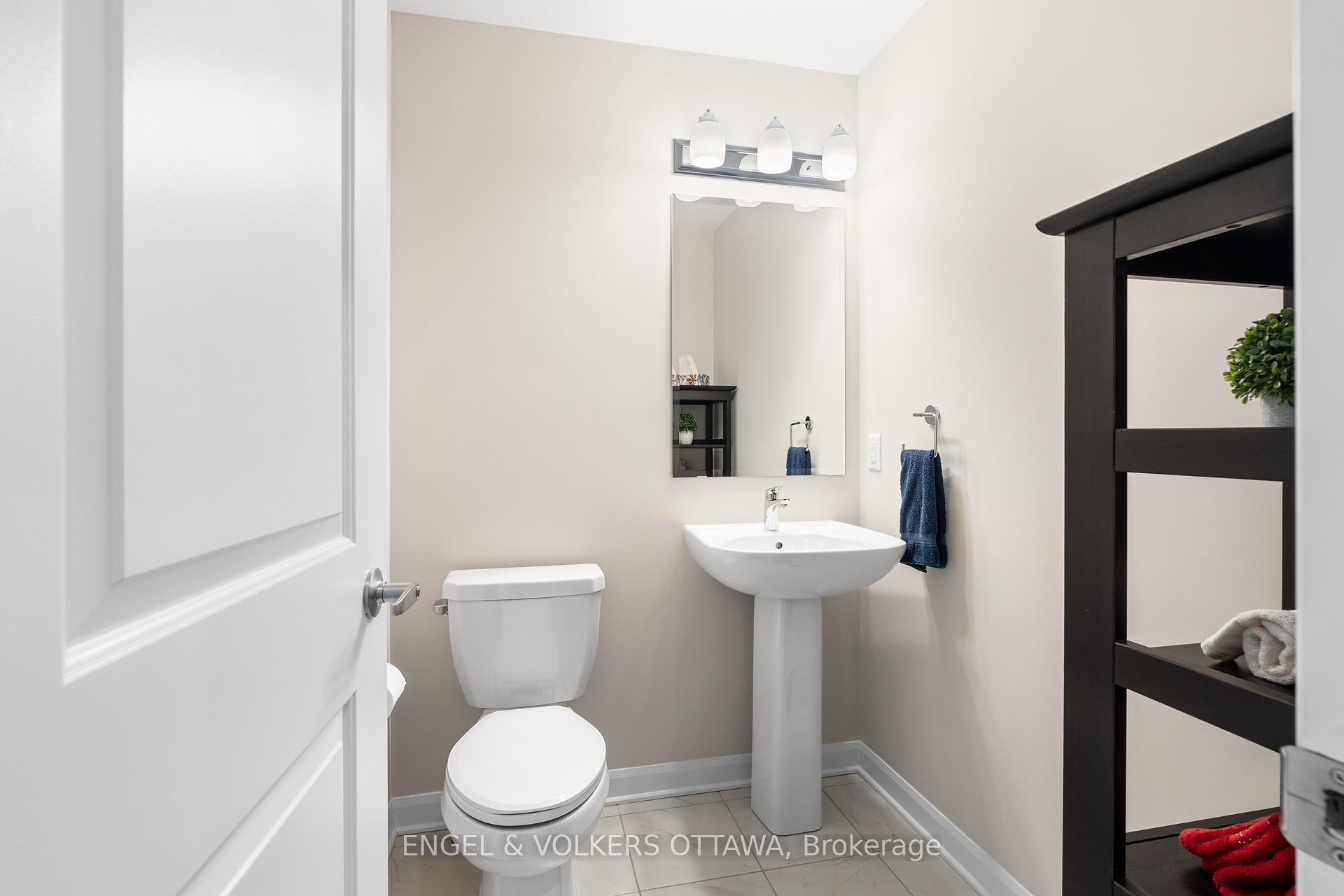 Photo 17 of 2053 Wanderer Avenue, Ottawa, Mahogany Community — HOMEH