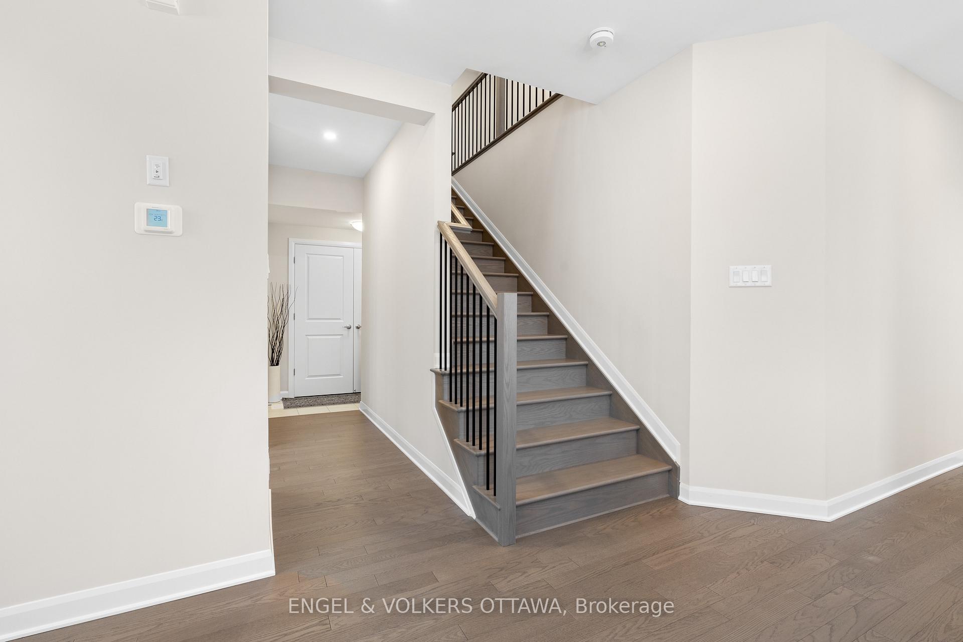 Photo 18 of 2053 Wanderer Avenue, Ottawa, Mahogany Community — HOMEH