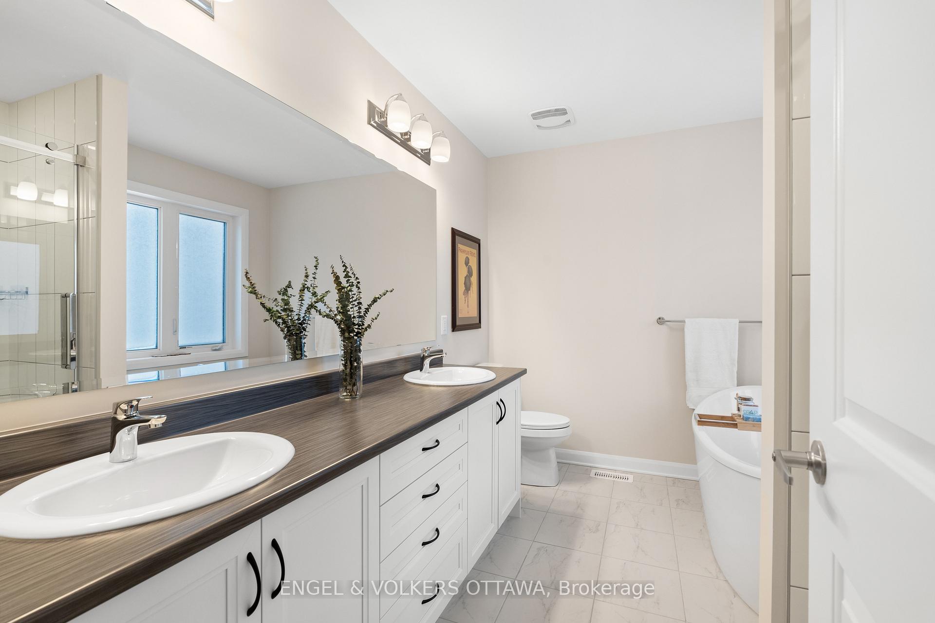 Photo 23 of 2053 Wanderer Avenue, Ottawa, Mahogany Community — HOMEH