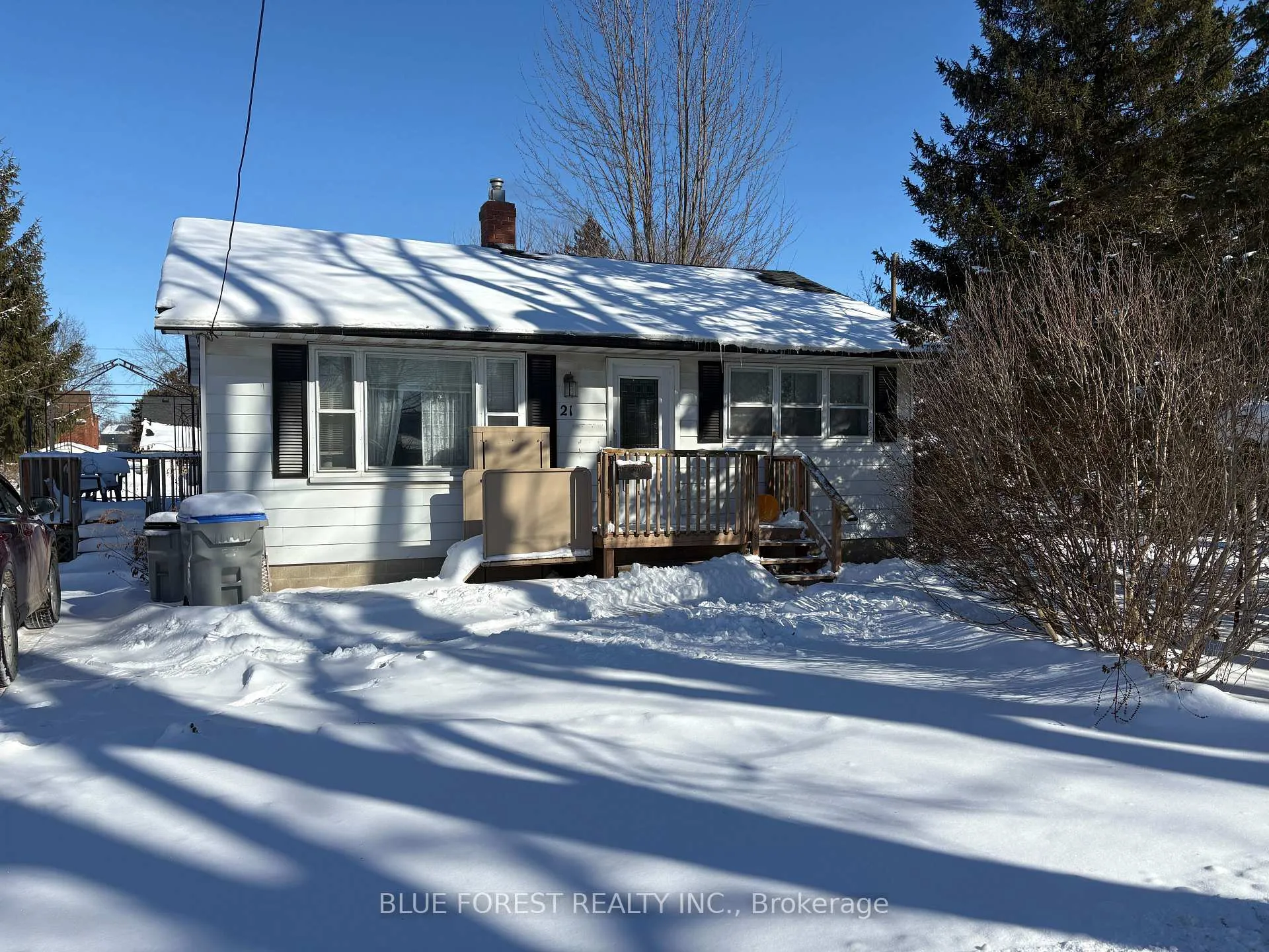 Photo 1 of 21 Mill Lane, Strathroy-Caradoc, NE — HOMEH