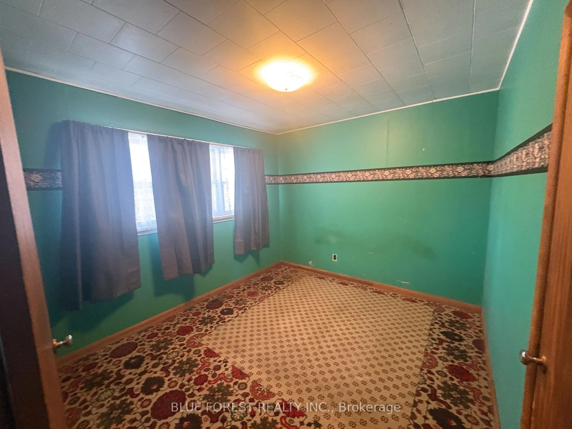 Photo 7 of 21 Mill Lane, Strathroy-Caradoc, NE — HOMEH