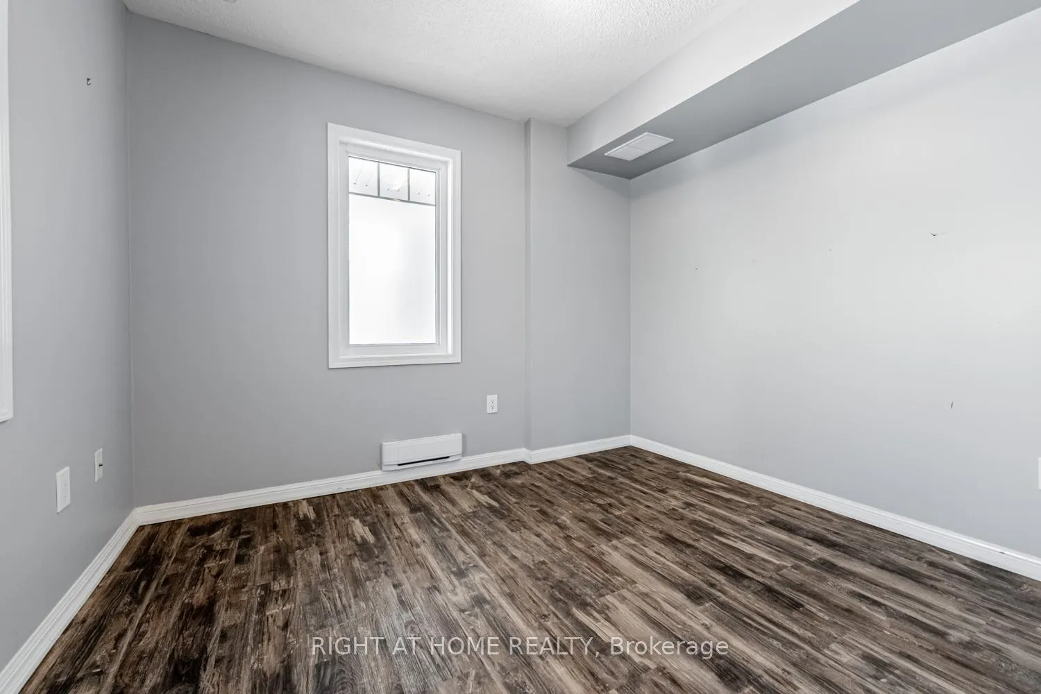 Photo 4 of 533 Cavanagh Lane, Milton, Willmott — HOMEH