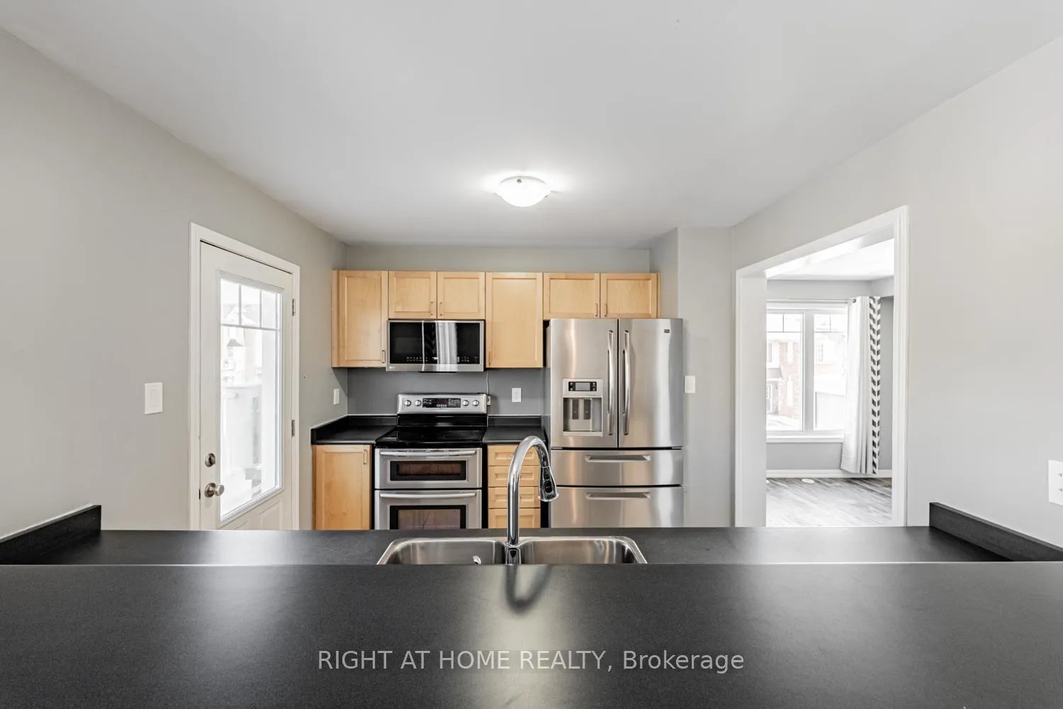 Photo 12 of 533 Cavanagh Lane, Milton, Willmott — HOMEH