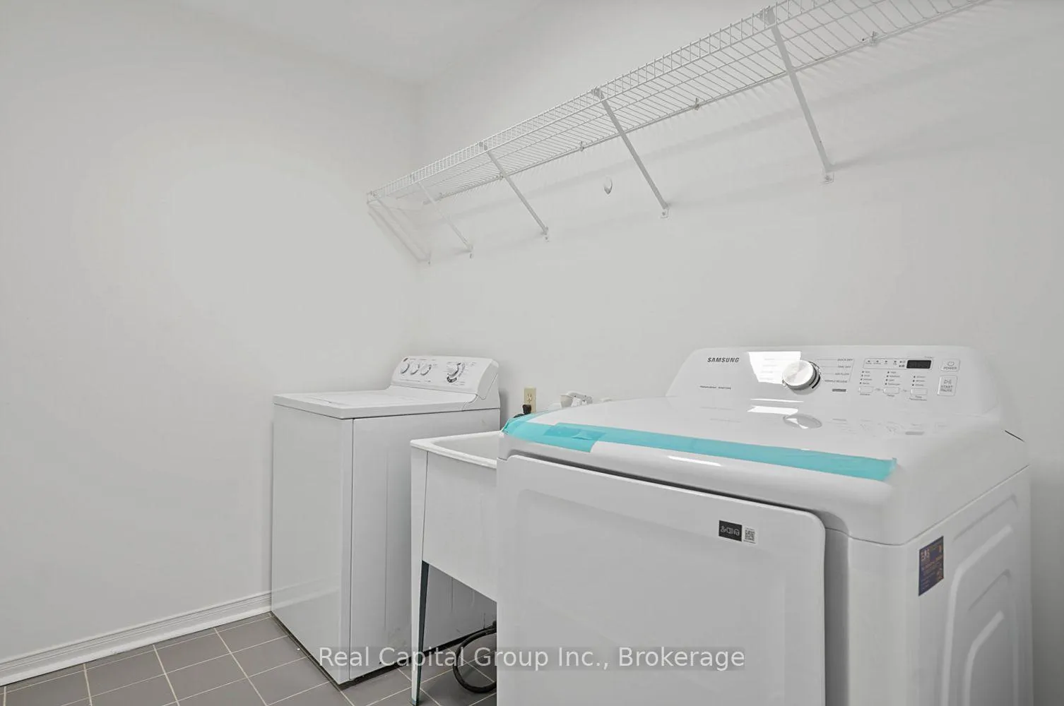 Photo 16 of 95 Alameda Circle E, Vaughan, Beverley Glen — HOMEH