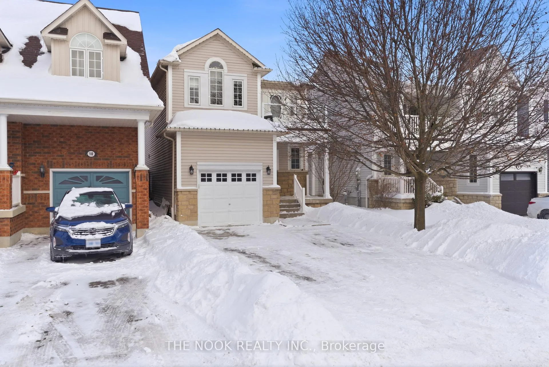 Photo 2 of 8 Northgrove Crescent, Whitby, Brooklin — HOMEH