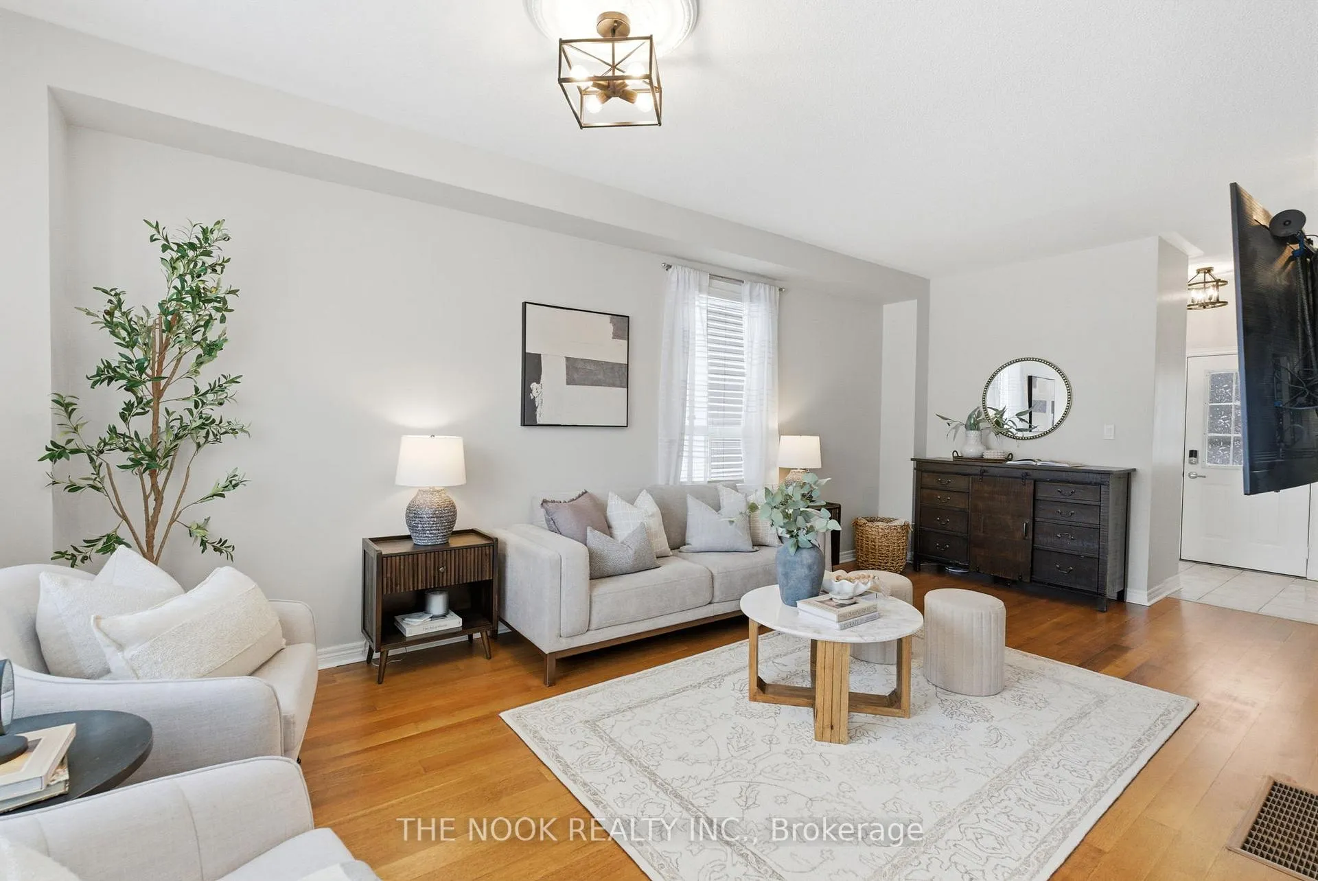 Photo 8 of 8 Northgrove Crescent, Whitby, Brooklin — HOMEH