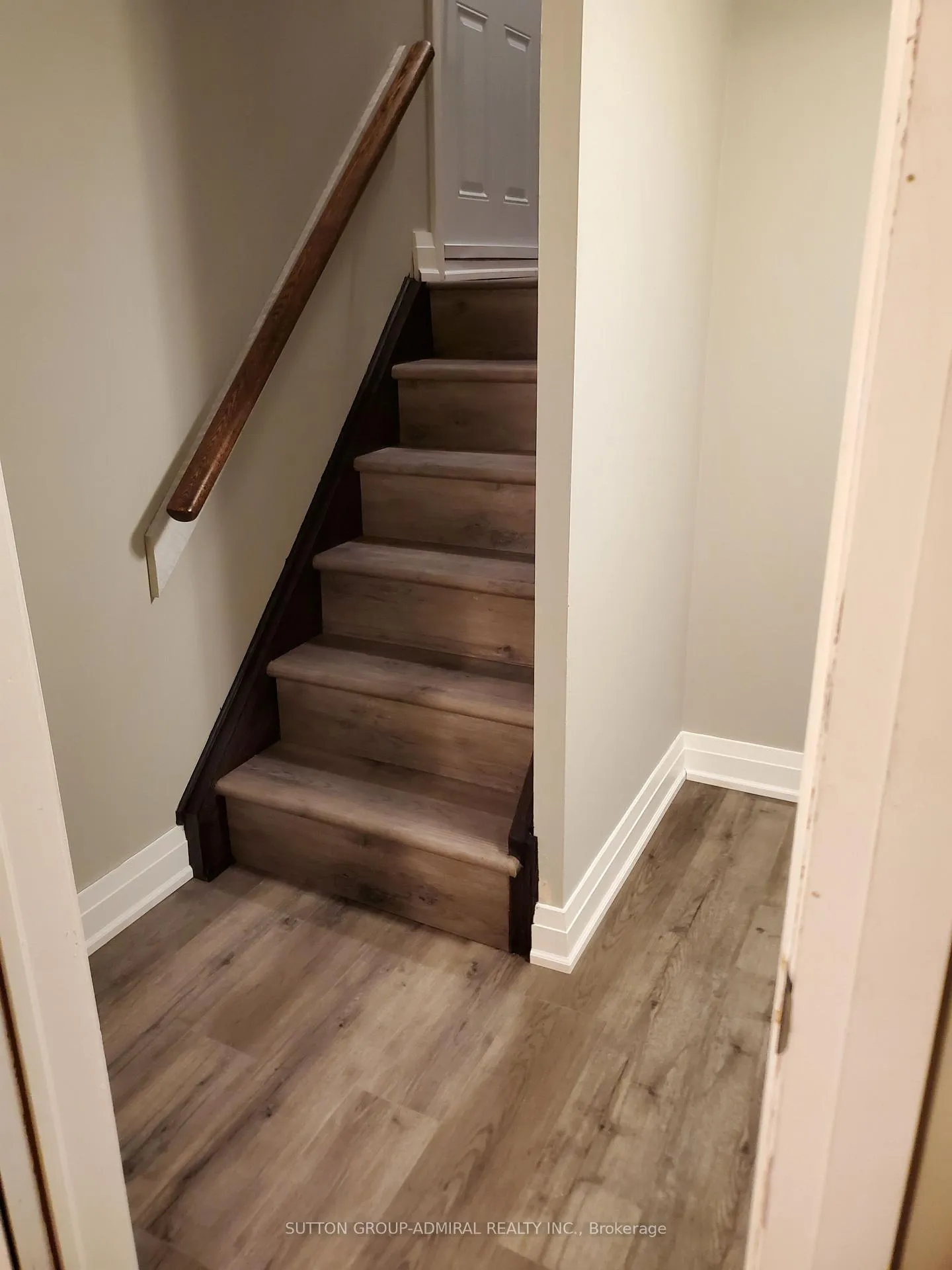 Photo 2 of Unit Basement, 830 Zator Avenue, Pickering, Bay Ridges — HOMEH