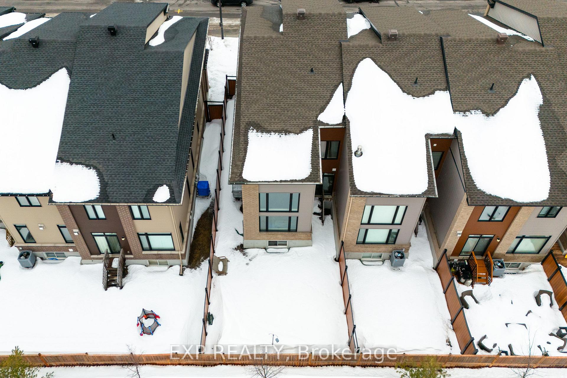 Photo 6 of 73 Longworth Avenue, Ottawa, Leitrim — HOMEH