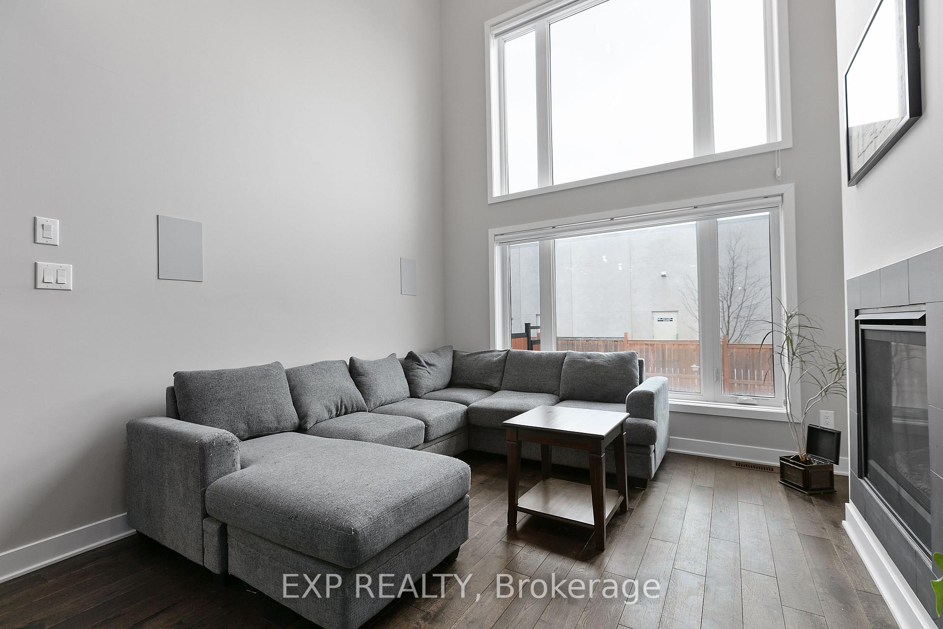 Photo 12 of 73 Longworth Avenue, Ottawa, Leitrim — HOMEH