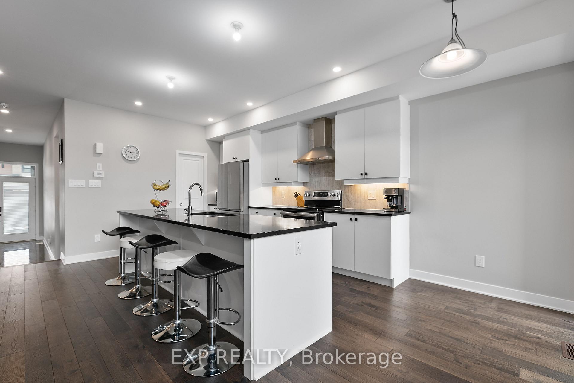 Photo 15 of 73 Longworth Avenue, Ottawa, Leitrim — HOMEH