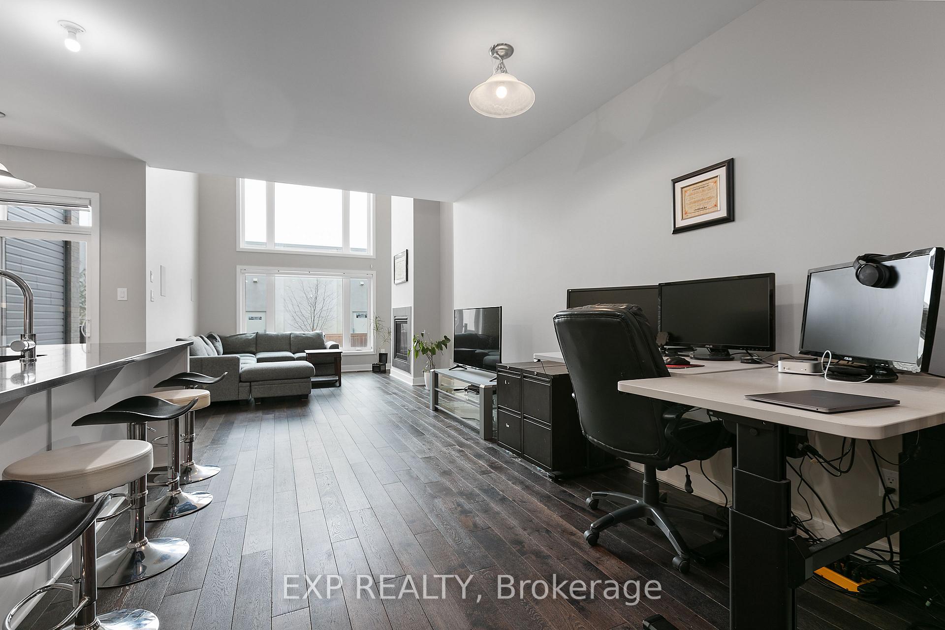 Photo 19 of 73 Longworth Avenue, Ottawa, Leitrim — HOMEH