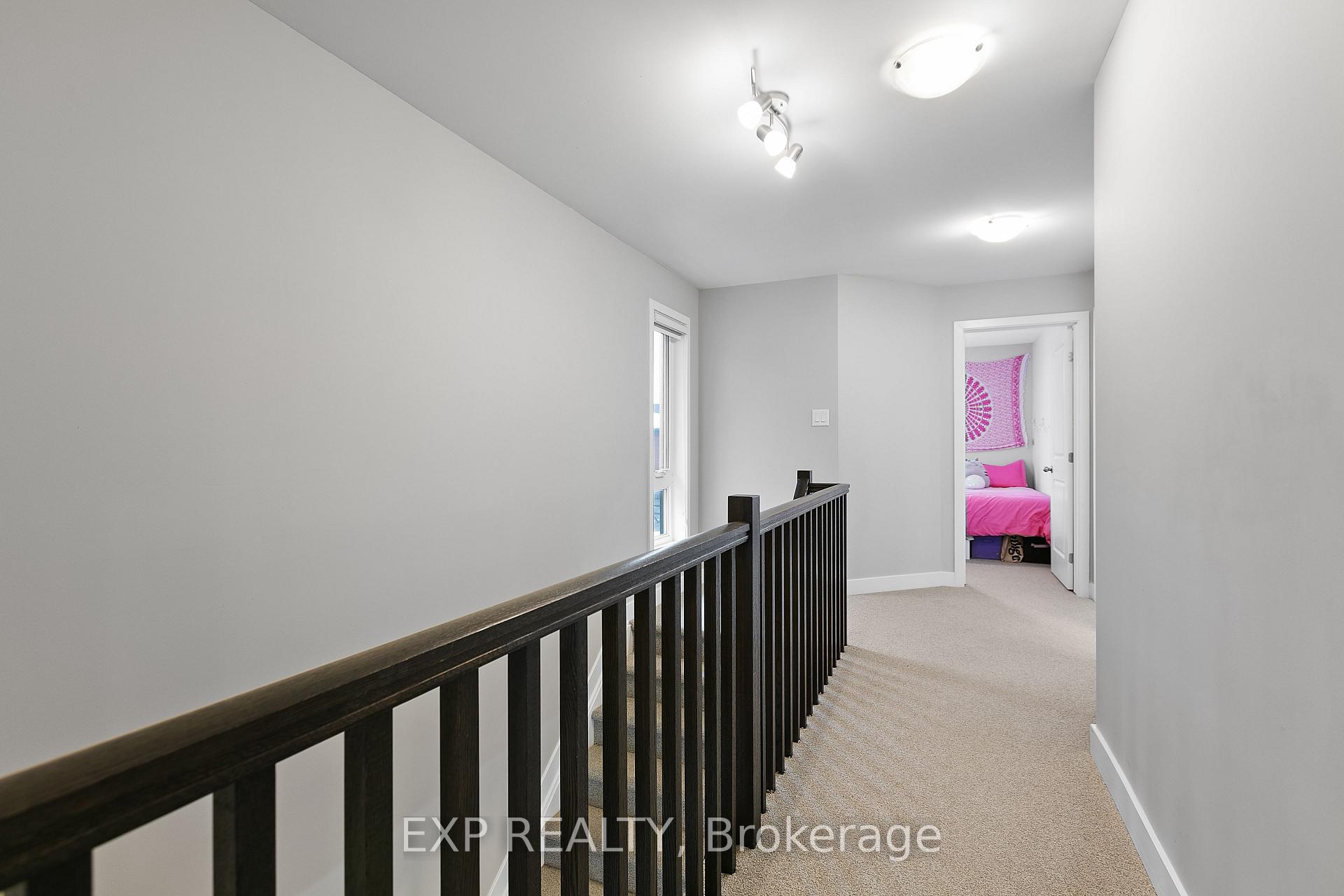 Photo 23 of 73 Longworth Avenue, Ottawa, Leitrim — HOMEH