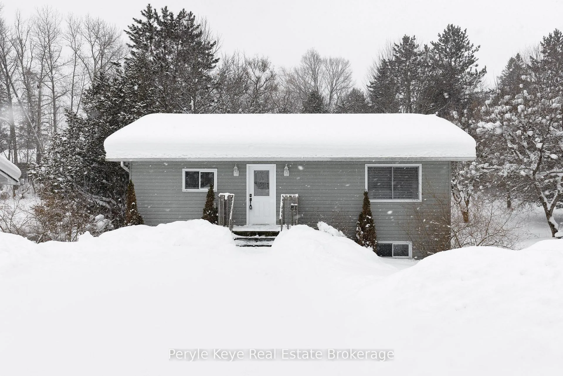 Photo 5 of 84 James Street, Burk's Falls — HOMEH