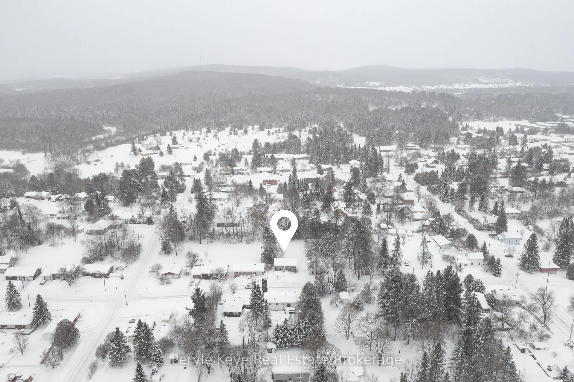 Photo 6 of 84 James Street, Burk's Falls — HOMEH