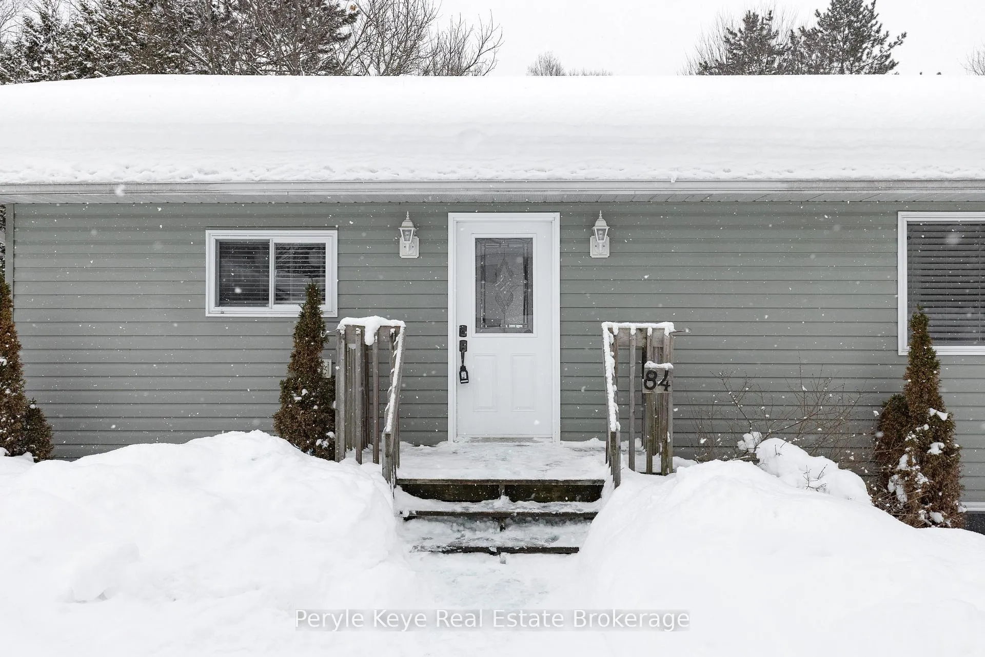 Photo 11 of 84 James Street, Burk's Falls — HOMEH