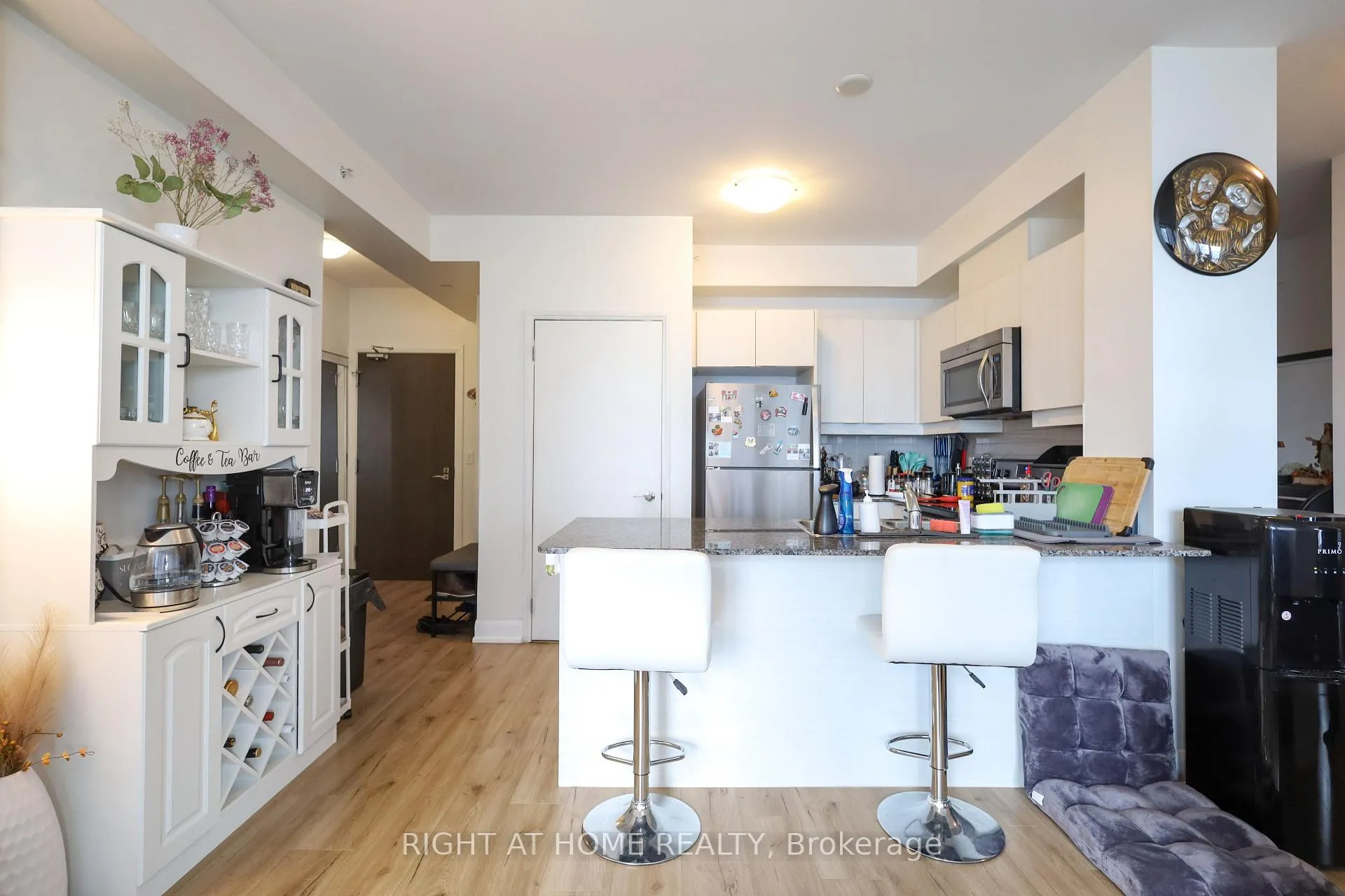 Photo 7 of Unit 3105, 2910 Highway 7 Avenue, Vaughan, Concord — HOMEH