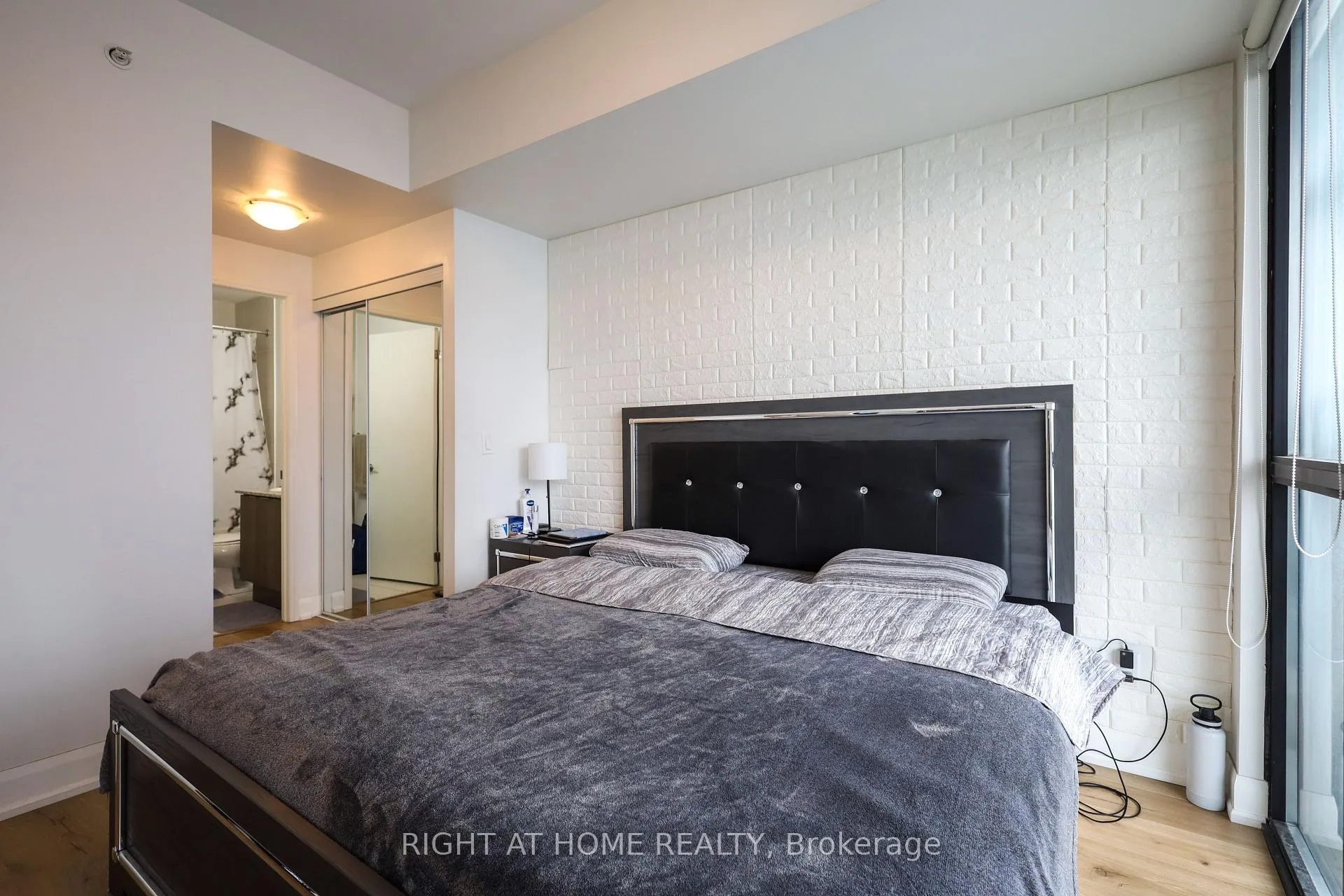 Photo 20 of Unit 3105, 2910 Highway 7 Avenue, Vaughan, Concord — HOMEH