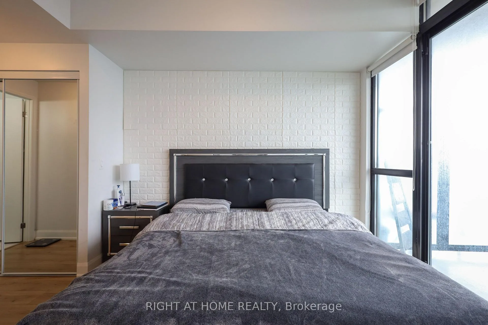 Photo 21 of Unit 3105, 2910 Highway 7 Avenue, Vaughan, Concord — HOMEH