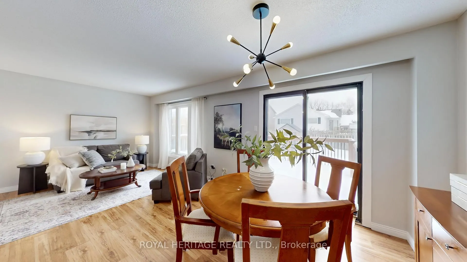 Photo 7 of 8 Burden Crescent, Ajax, South West — HOMEH