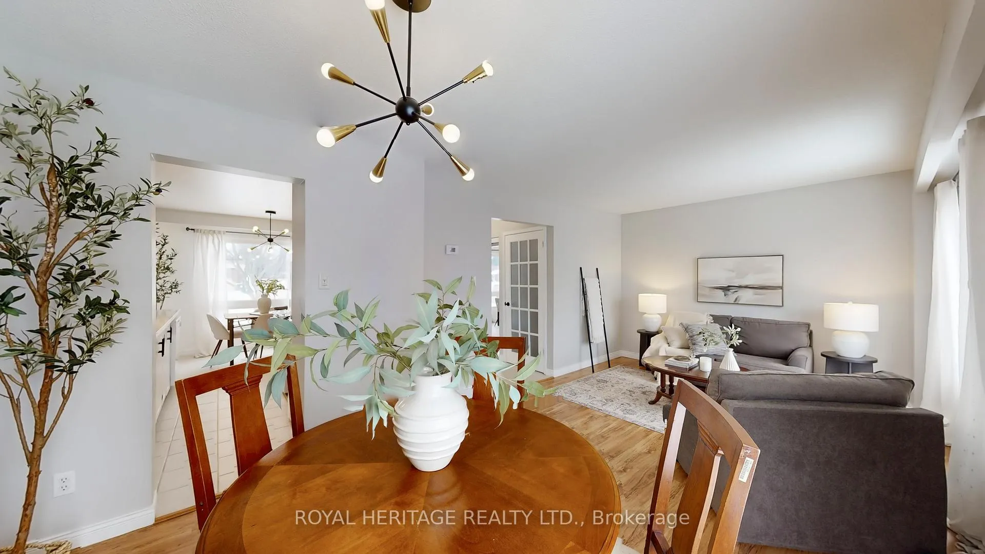 Photo 8 of 8 Burden Crescent, Ajax, South West — HOMEH